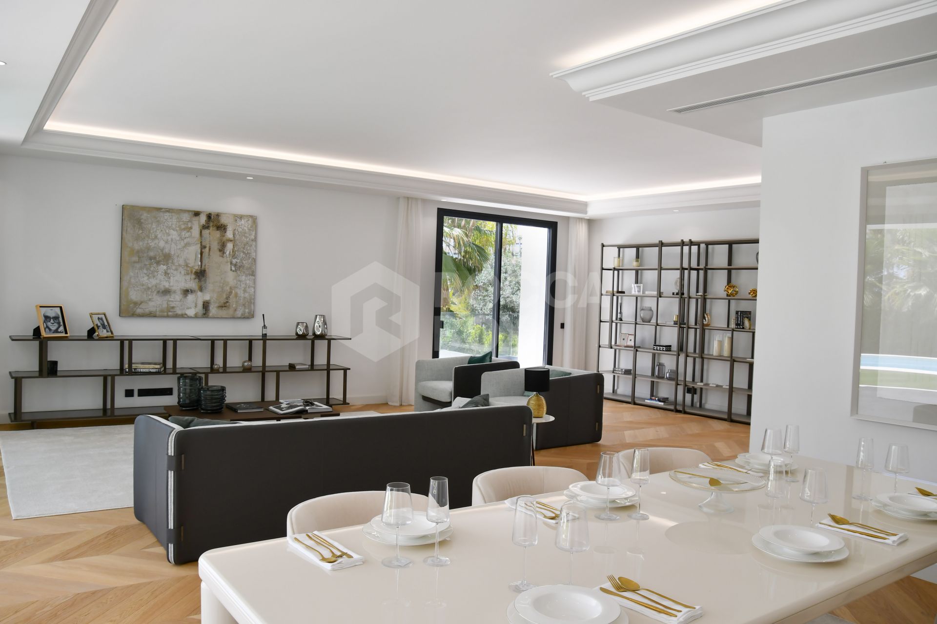 EXCLUSIVE DETACHED VILLAS IN LOMAS DE MARBELLA CLUB