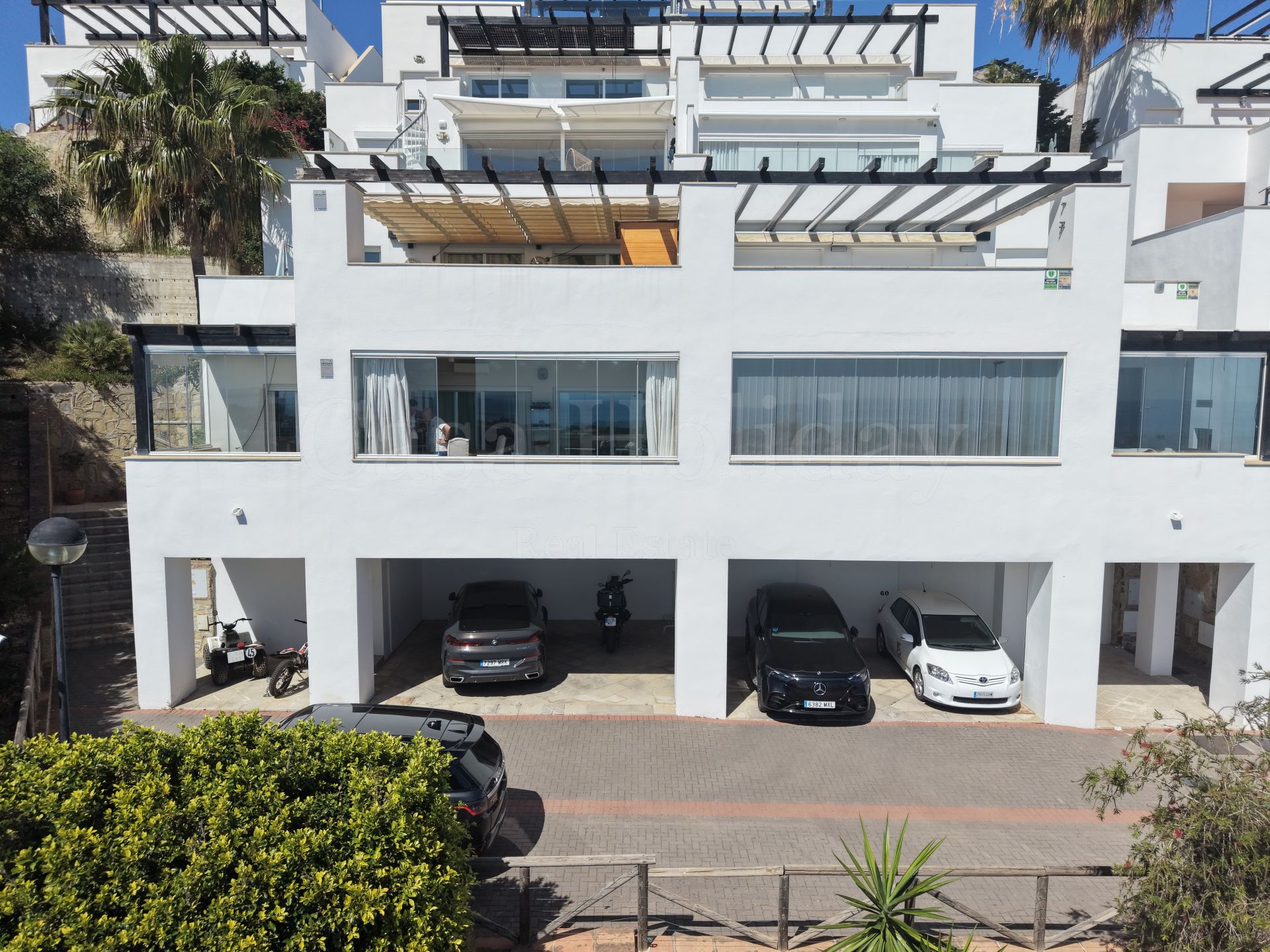 Duplex in Santa Clara, Marbella