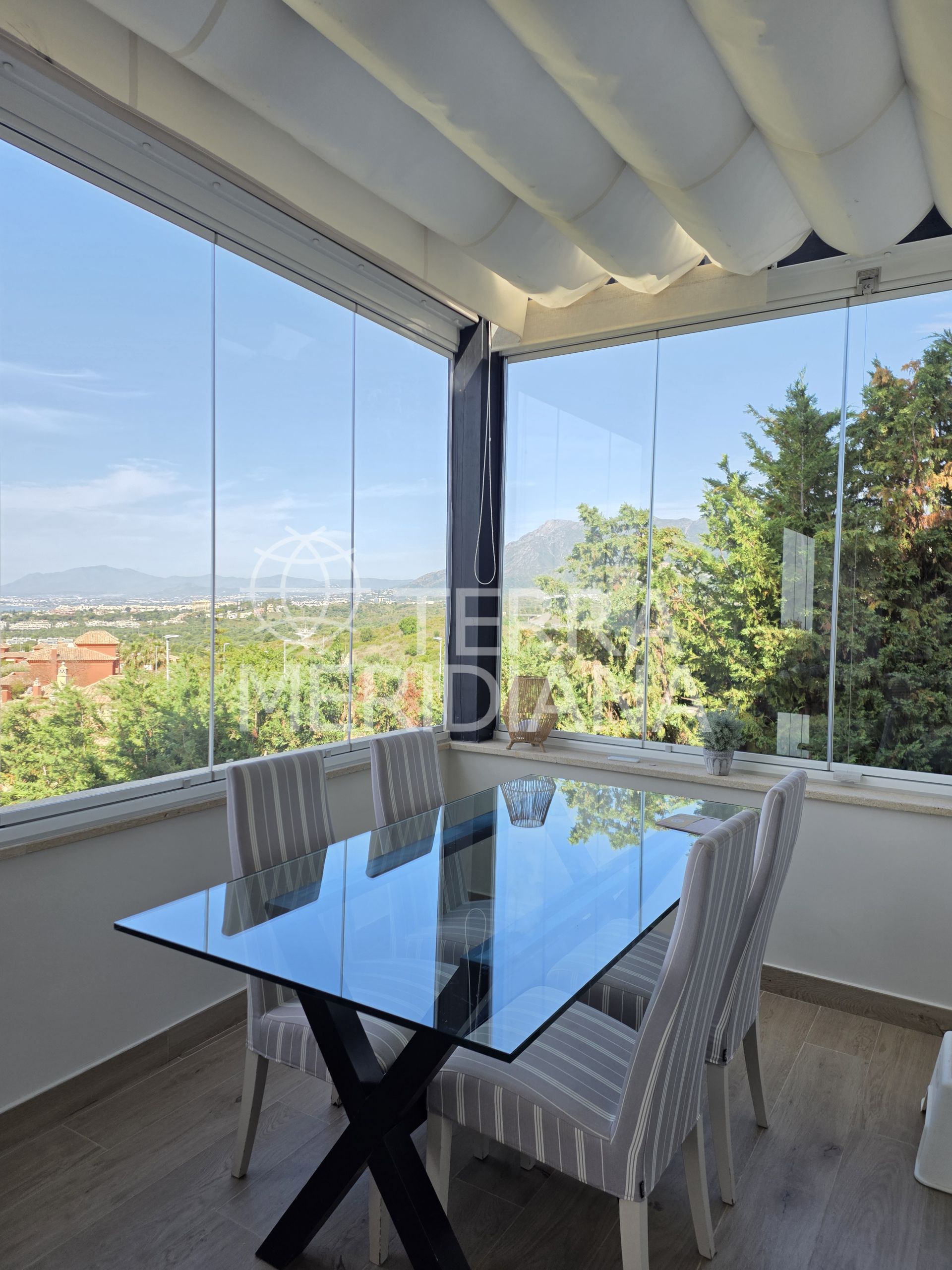 Duplex in Santa Clara, Marbella