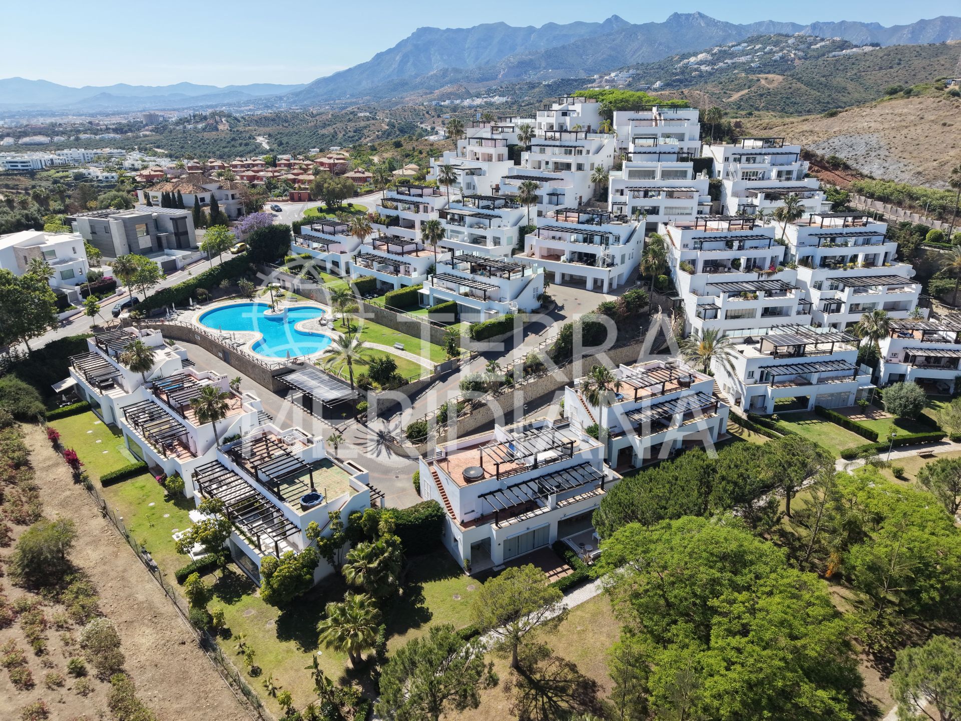 Duplex in Santa Clara, Marbella