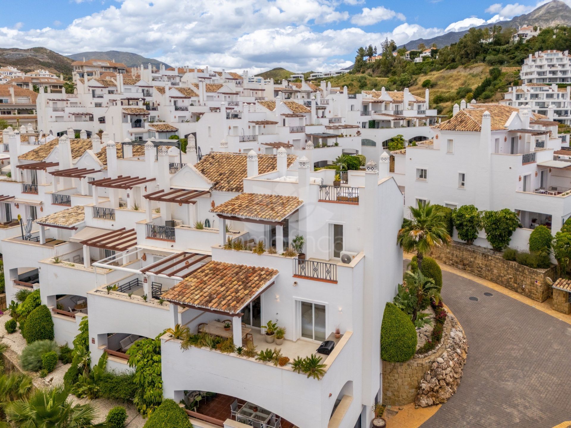 Duplex Penthouse in Nueva Andalucia, Marbella