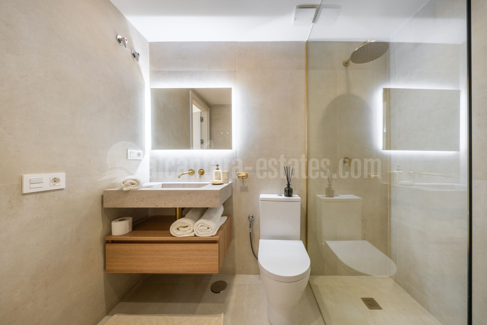 Duplex Penthouse in Nueva Andalucia, Marbella