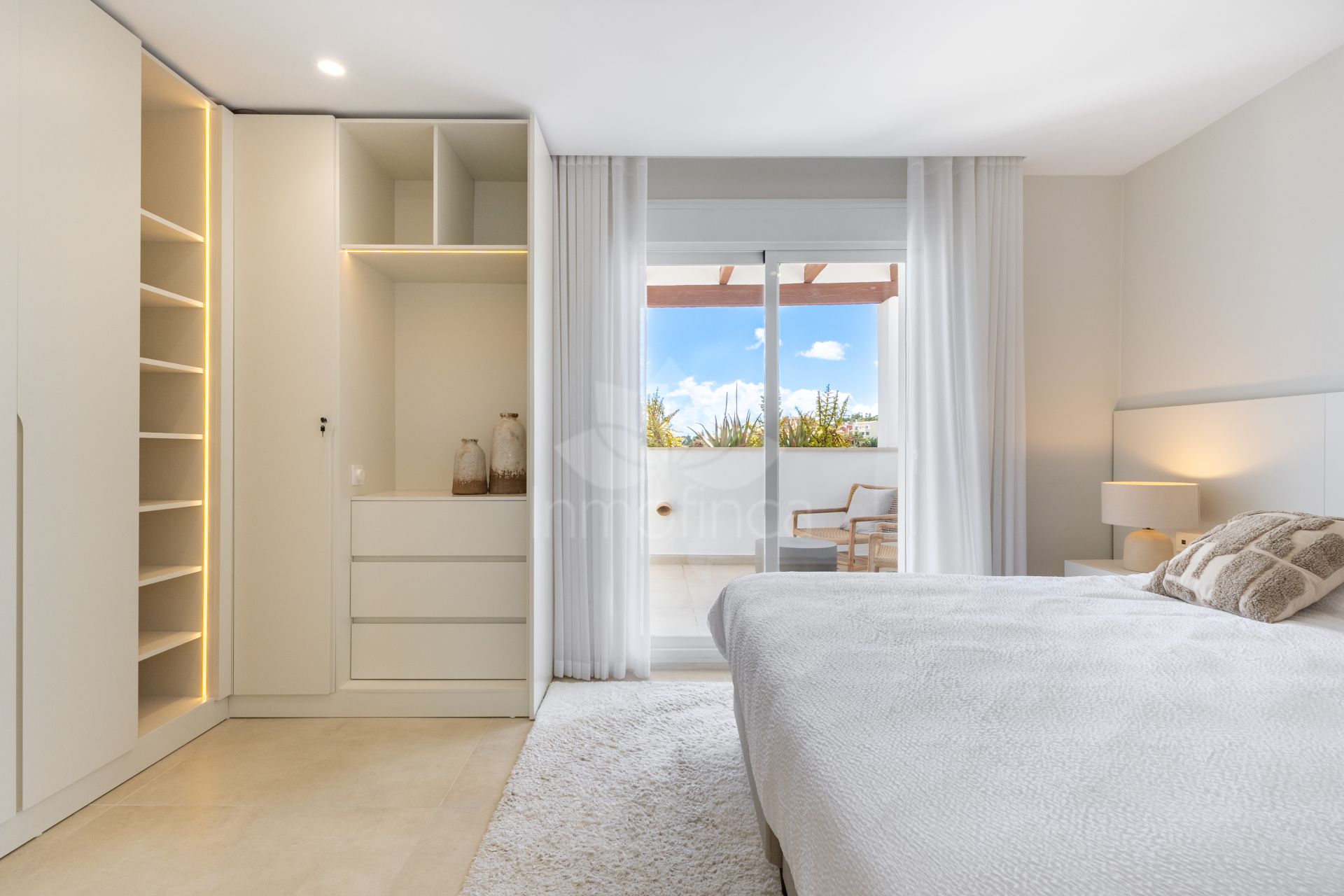 Duplex Penthouse in Nueva Andalucia, Marbella
