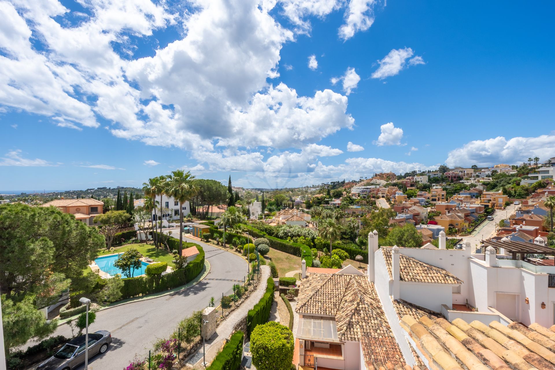Duplex Penthouse in Nueva Andalucia, Marbella