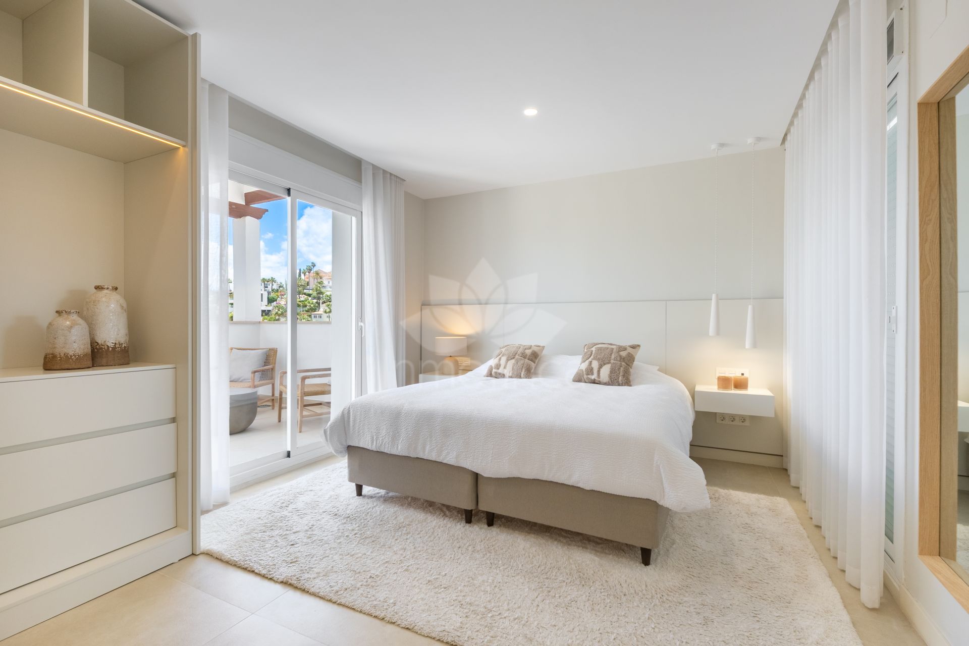 Duplex Penthouse in Nueva Andalucia, Marbella
