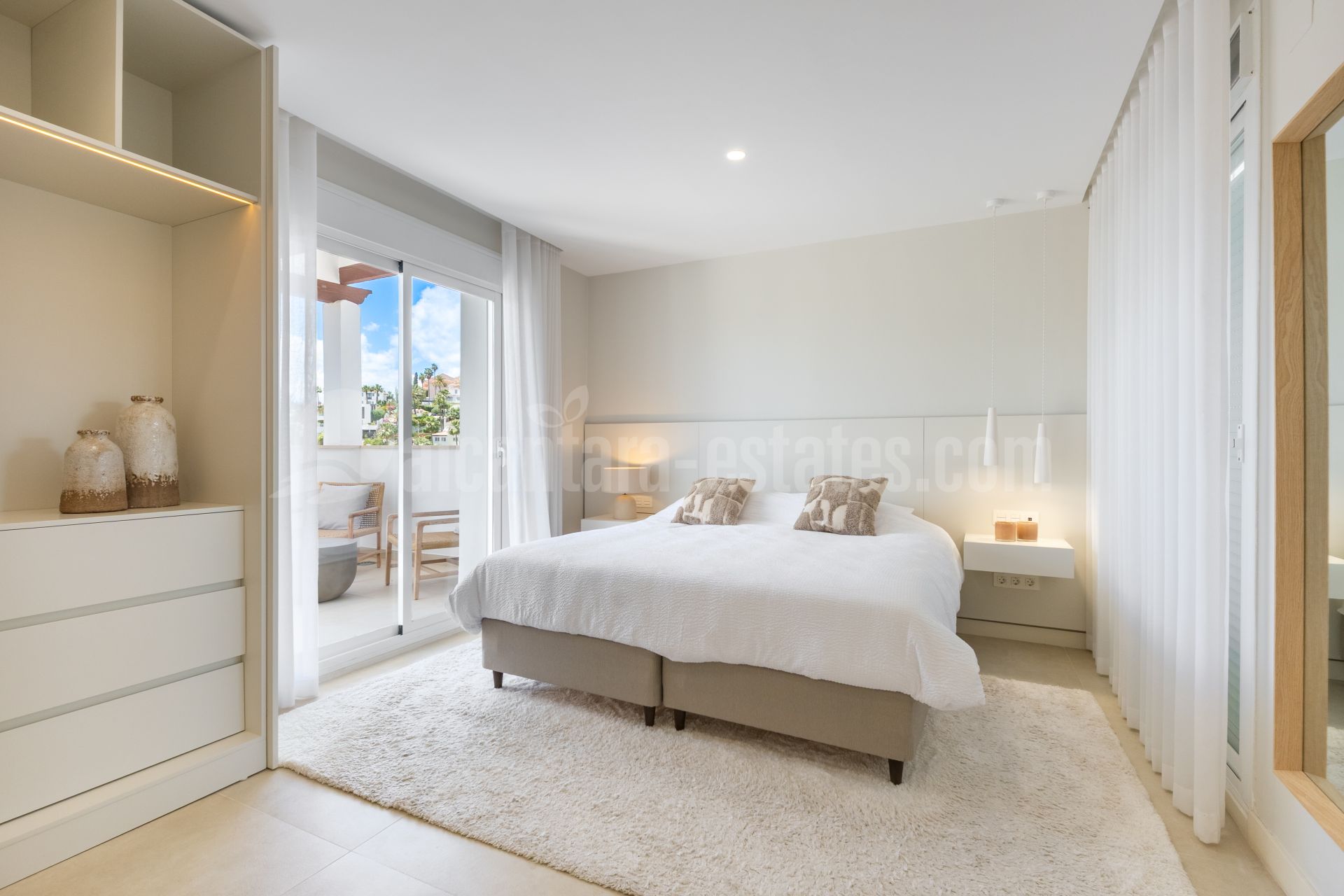 Duplex Penthouse in Nueva Andalucia, Marbella