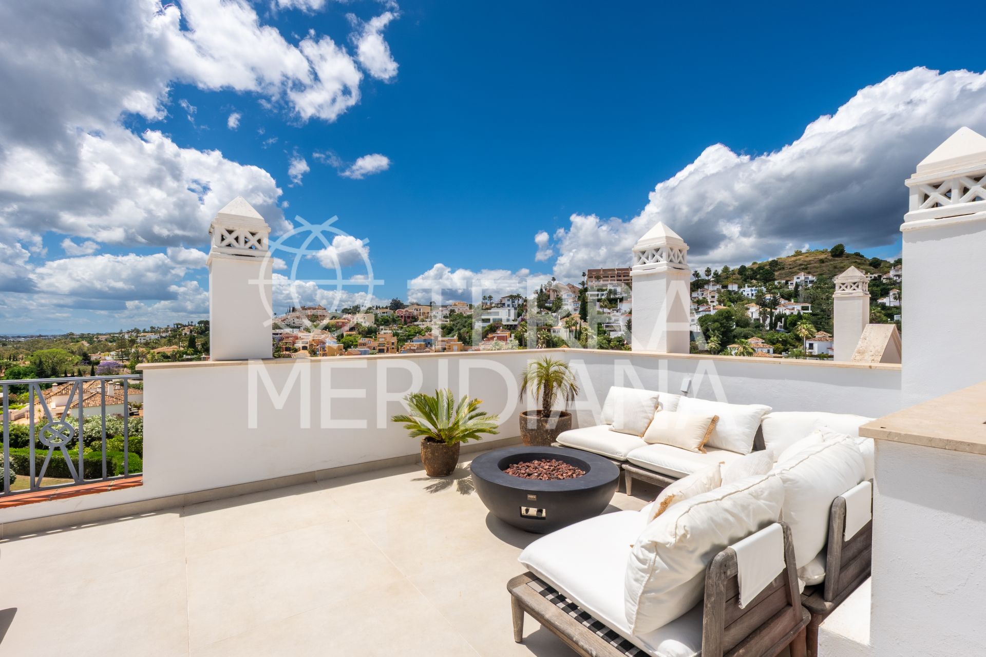 Duplex Penthouse in Nueva Andalucia, Marbella