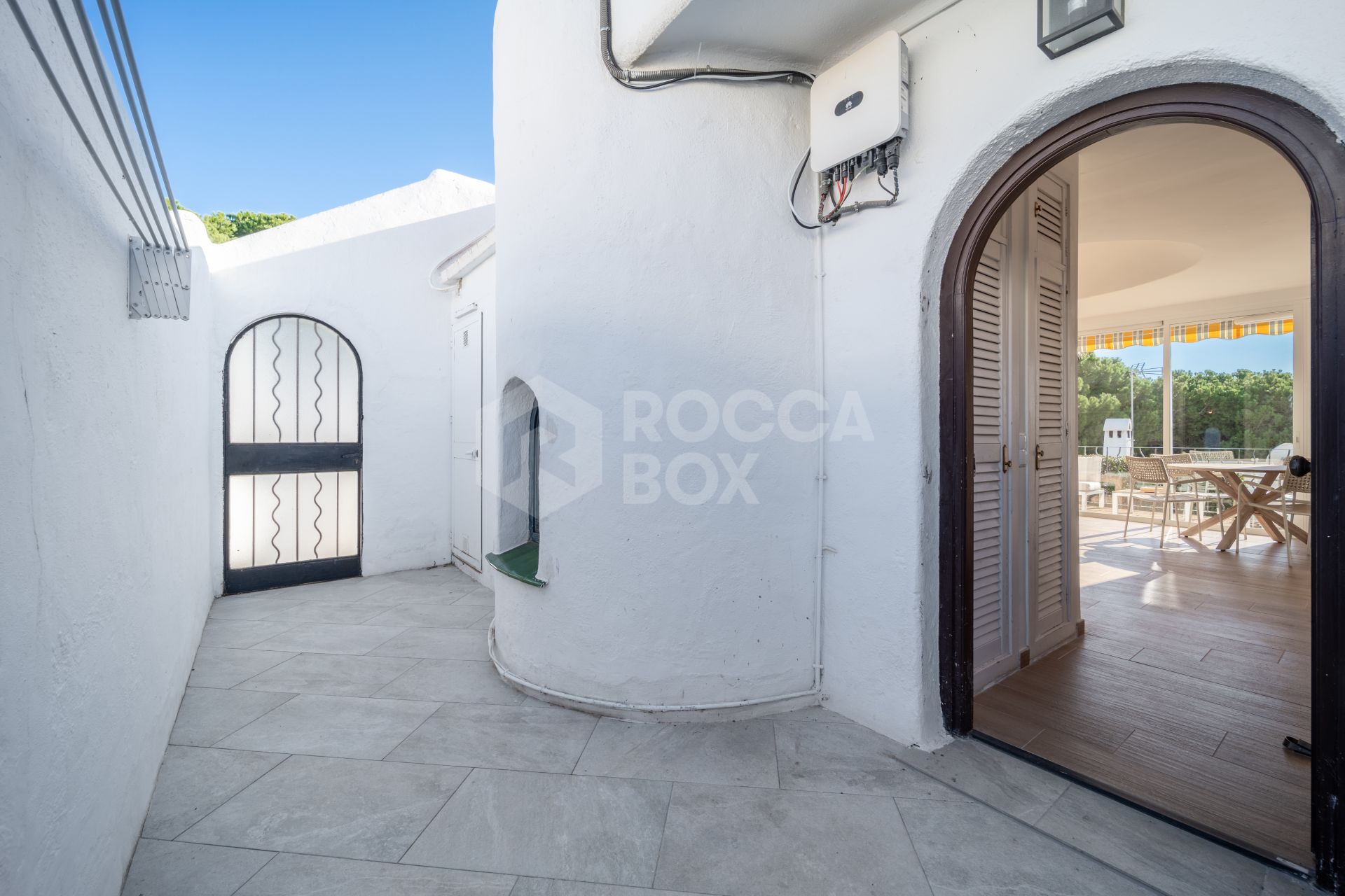 Cabopino Townhouse with potential