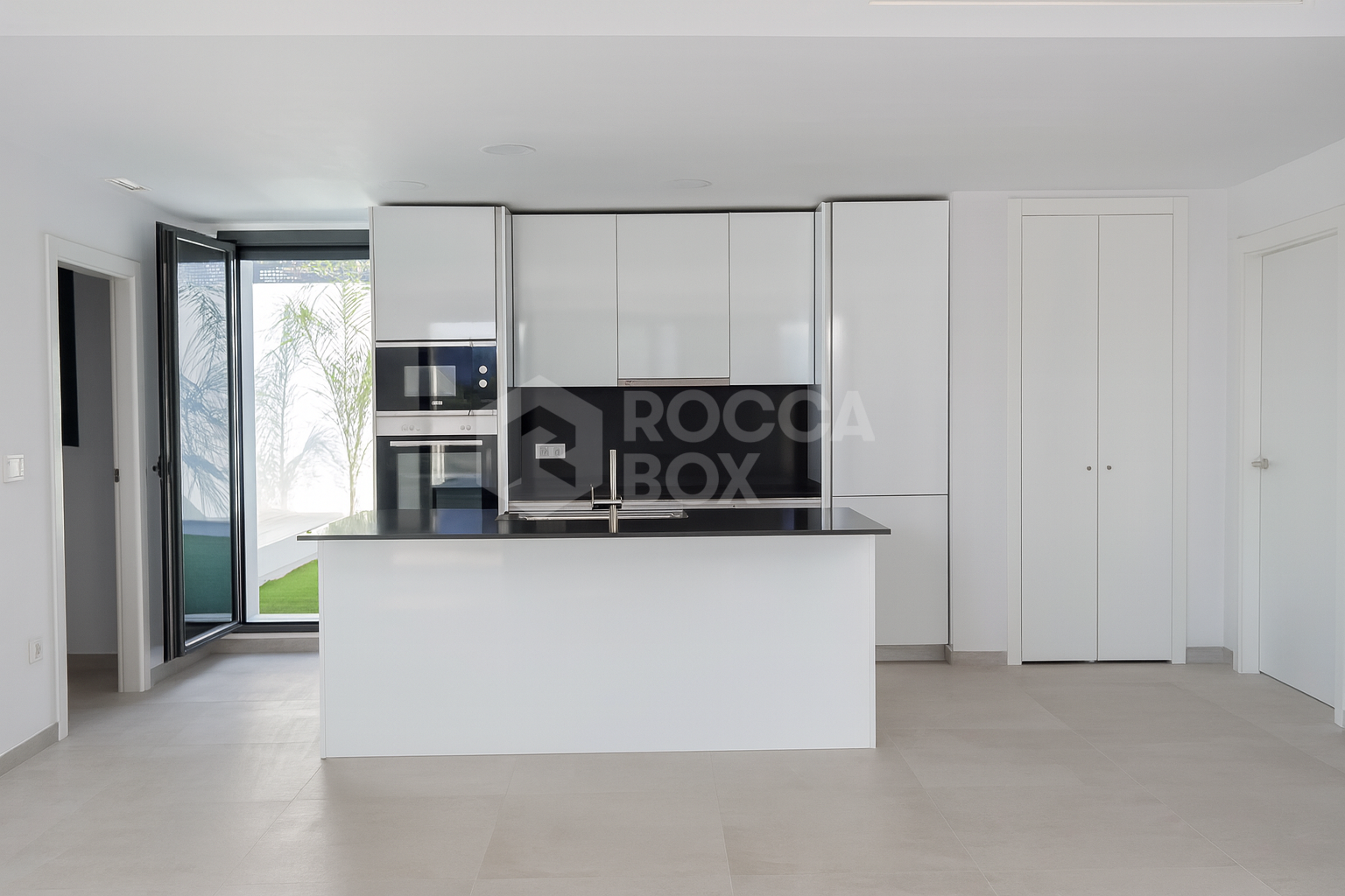 Luxury Duplex with Private Pool and Panoramic Views – La Alborada, Benahavís.