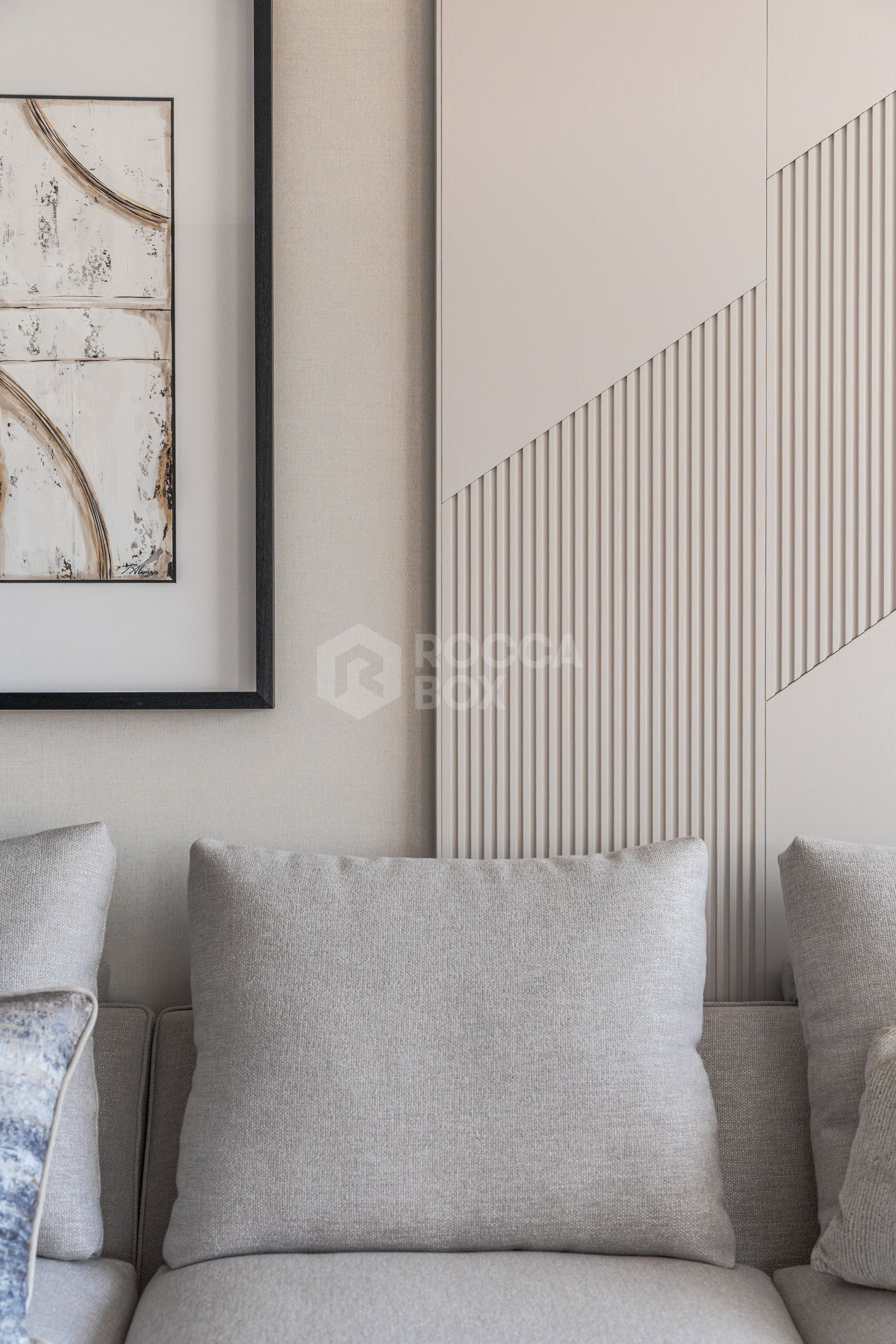 Artful 4-Bedroom Elevated Ground Floor Apartment with Panoramic Sea Views in Les Belvederes, La Cerquilla – Nueva Andalucía