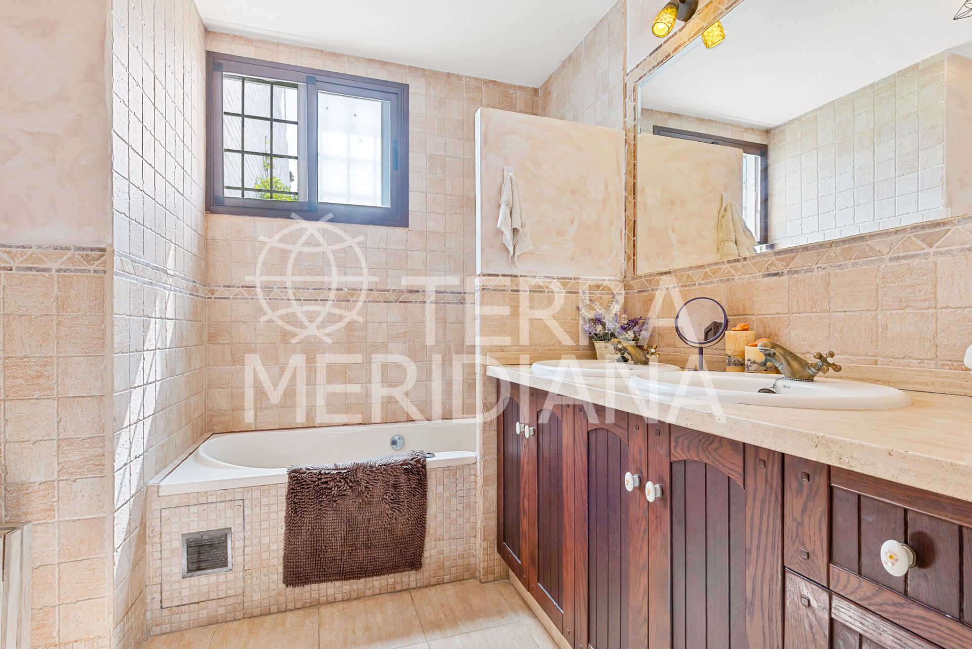 Ground Floor Apartment in Nagüeles, Marbella