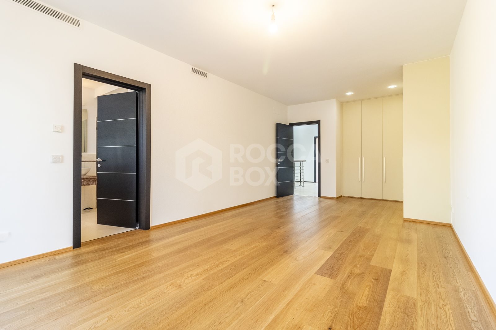 One of the finest properties in the exclusive Meisho Hills residential complex, in Sierra Blanca.