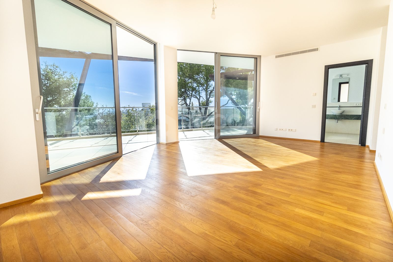 One of the finest properties in the exclusive Meisho Hills residential complex, in Sierra Blanca.