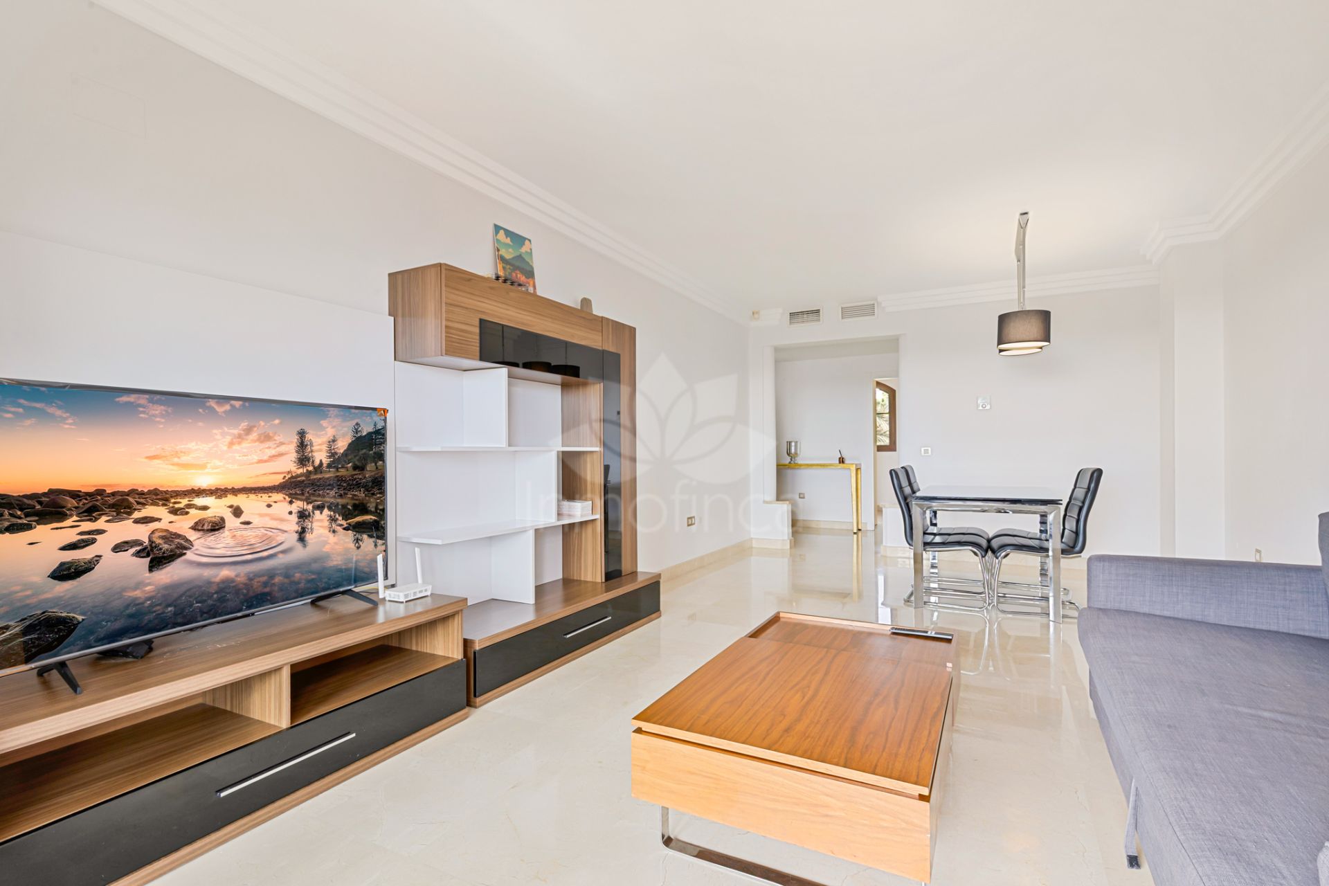 Apartment in Gazules del Sol, Benahavis