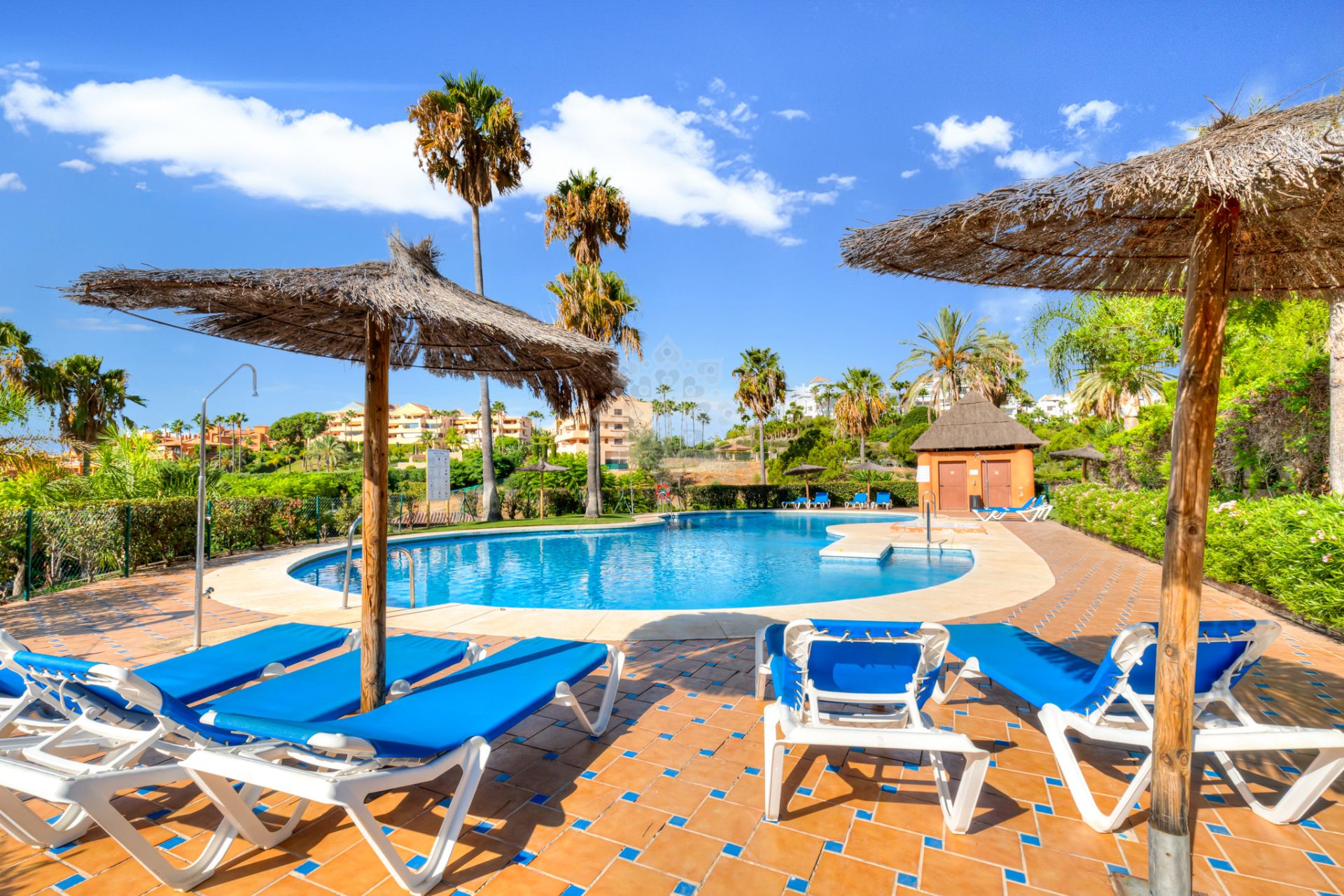 Apartment in Gazules del Sol, Benahavis
