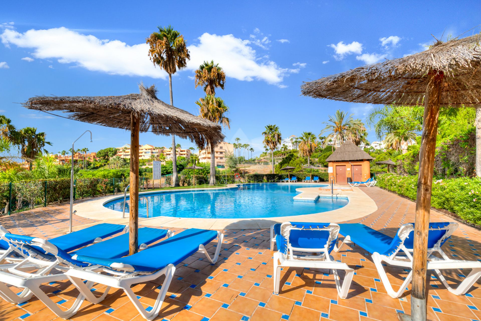 Apartment in Gazules del Sol, Benahavis