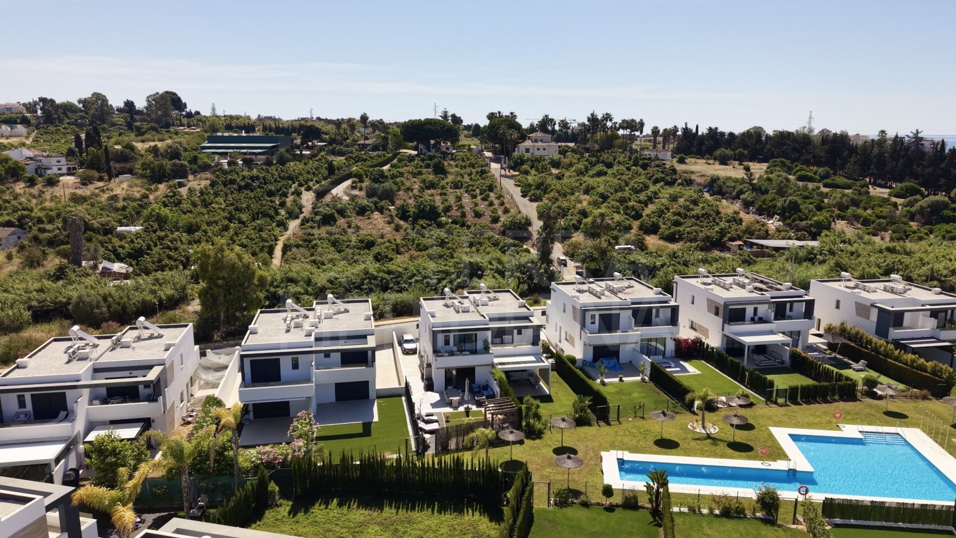 Semi Detached House in Oasis22, Estepona