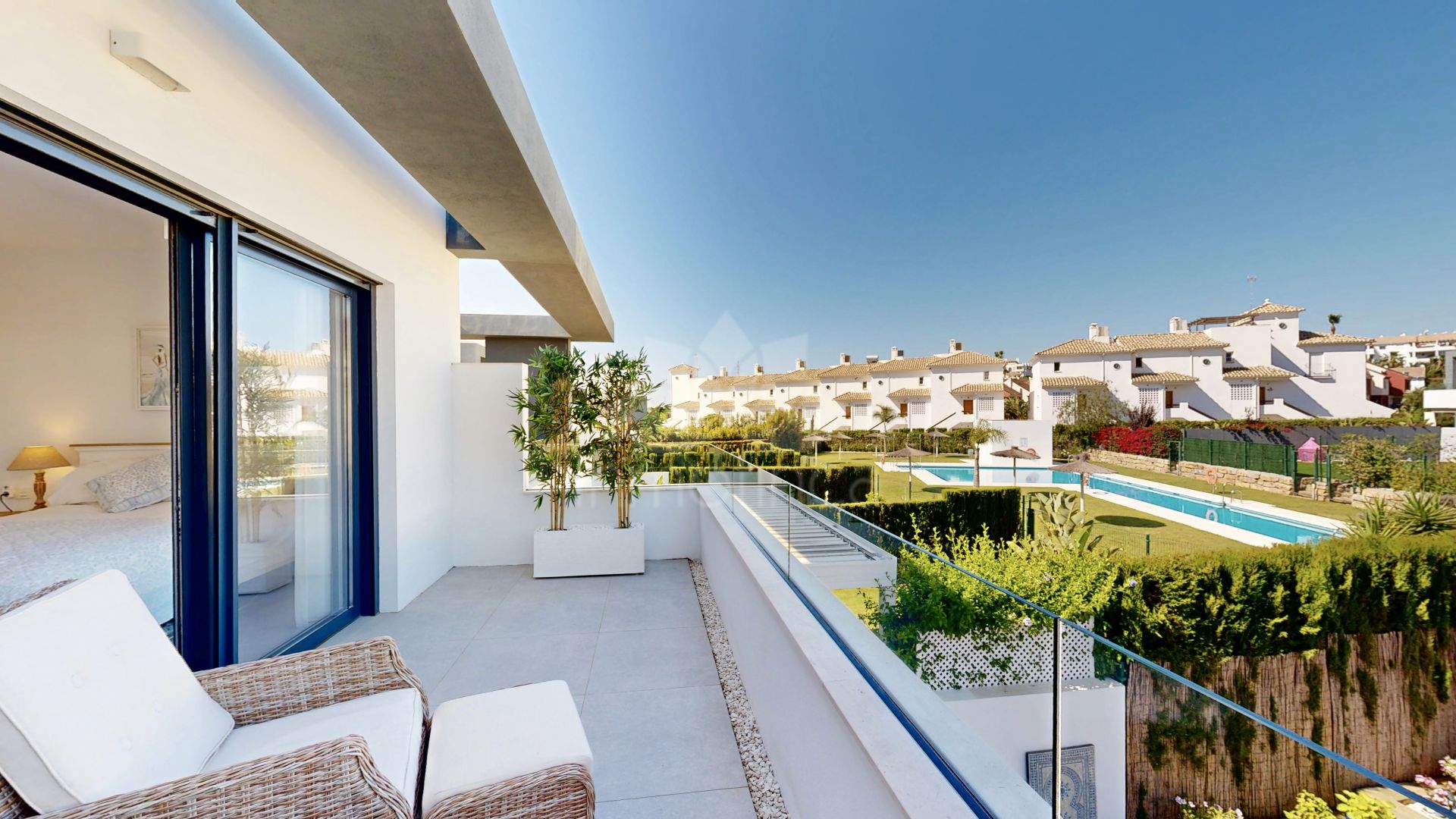 Pareado en Oasis22, Estepona