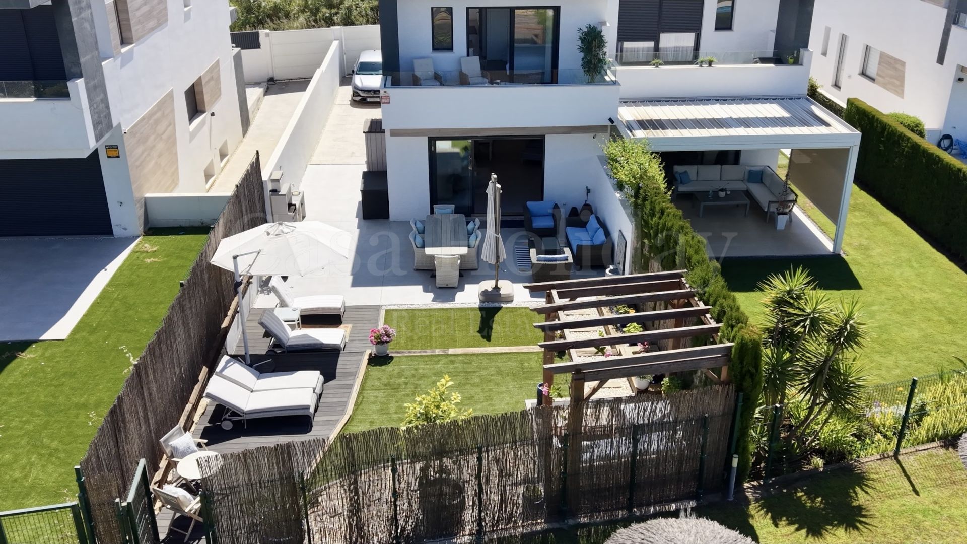 Semi Detached House in Oasis22, Estepona