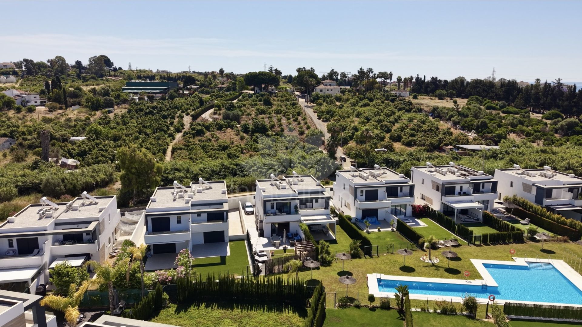 Pareado en Oasis22, Estepona