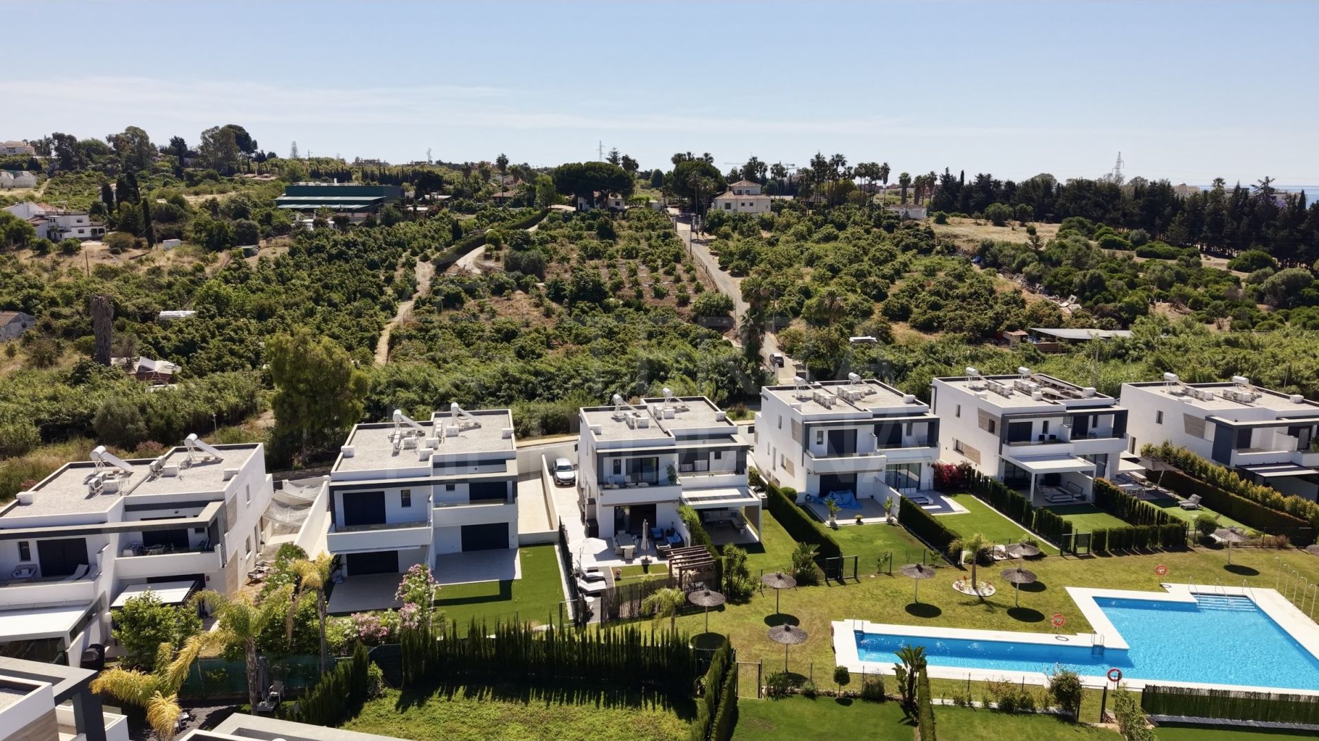 Semi Detached House in Oasis22, Estepona