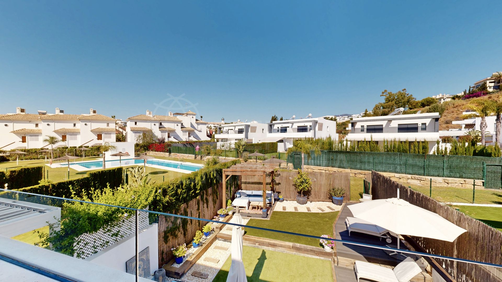Semi Detached House in Oasis22, Estepona
