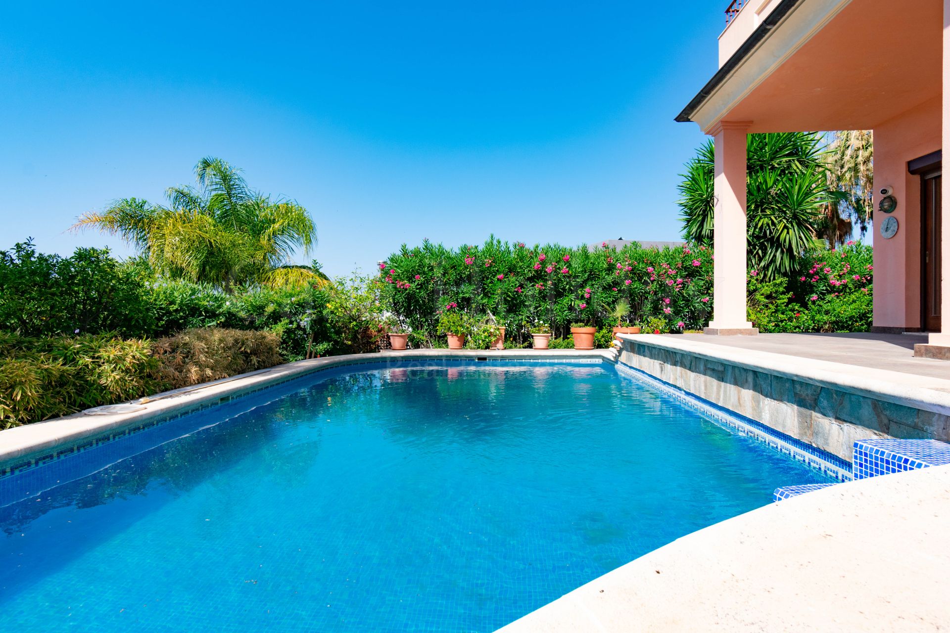 Villa in Seghers, Estepona