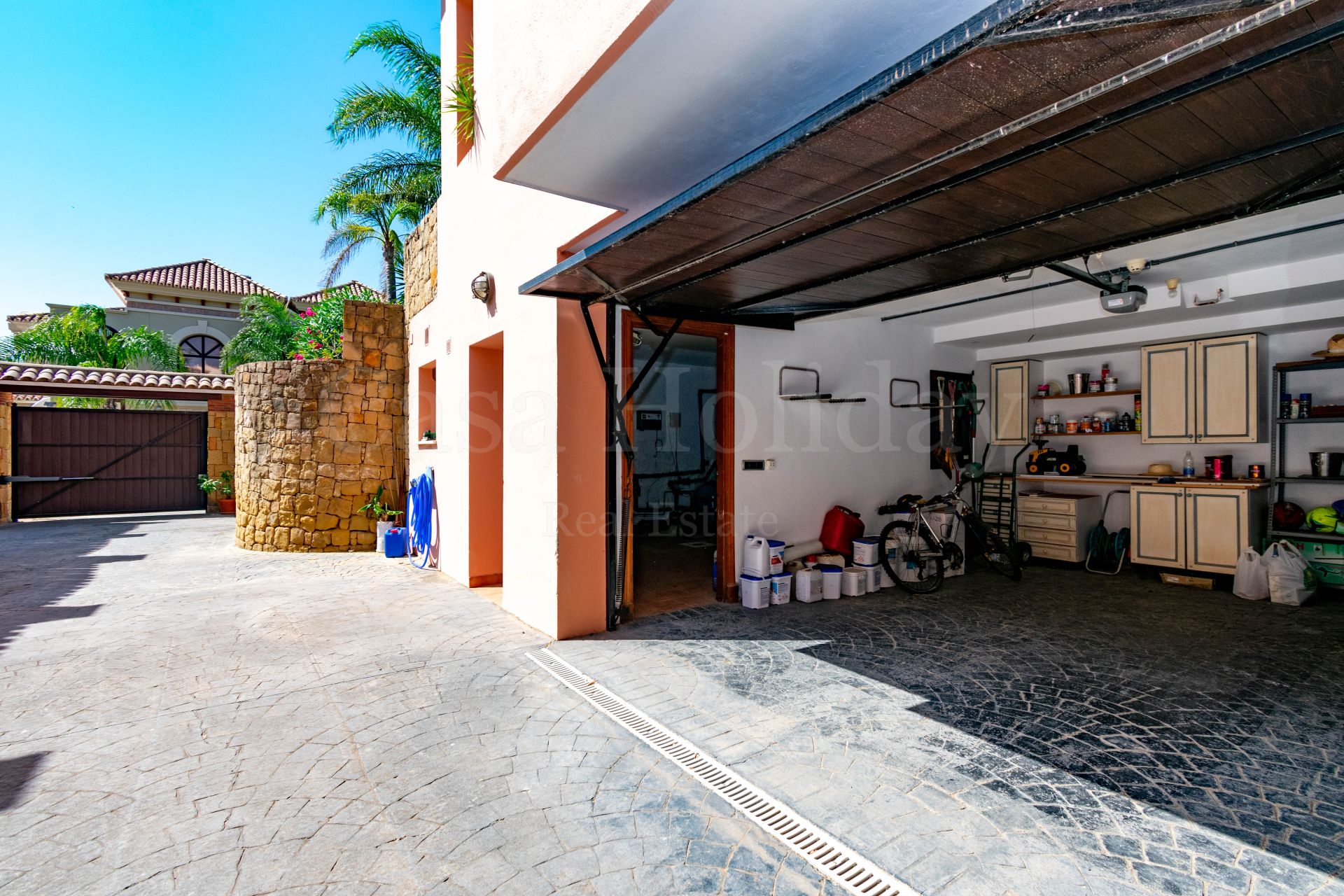 Villa in Seghers, Estepona