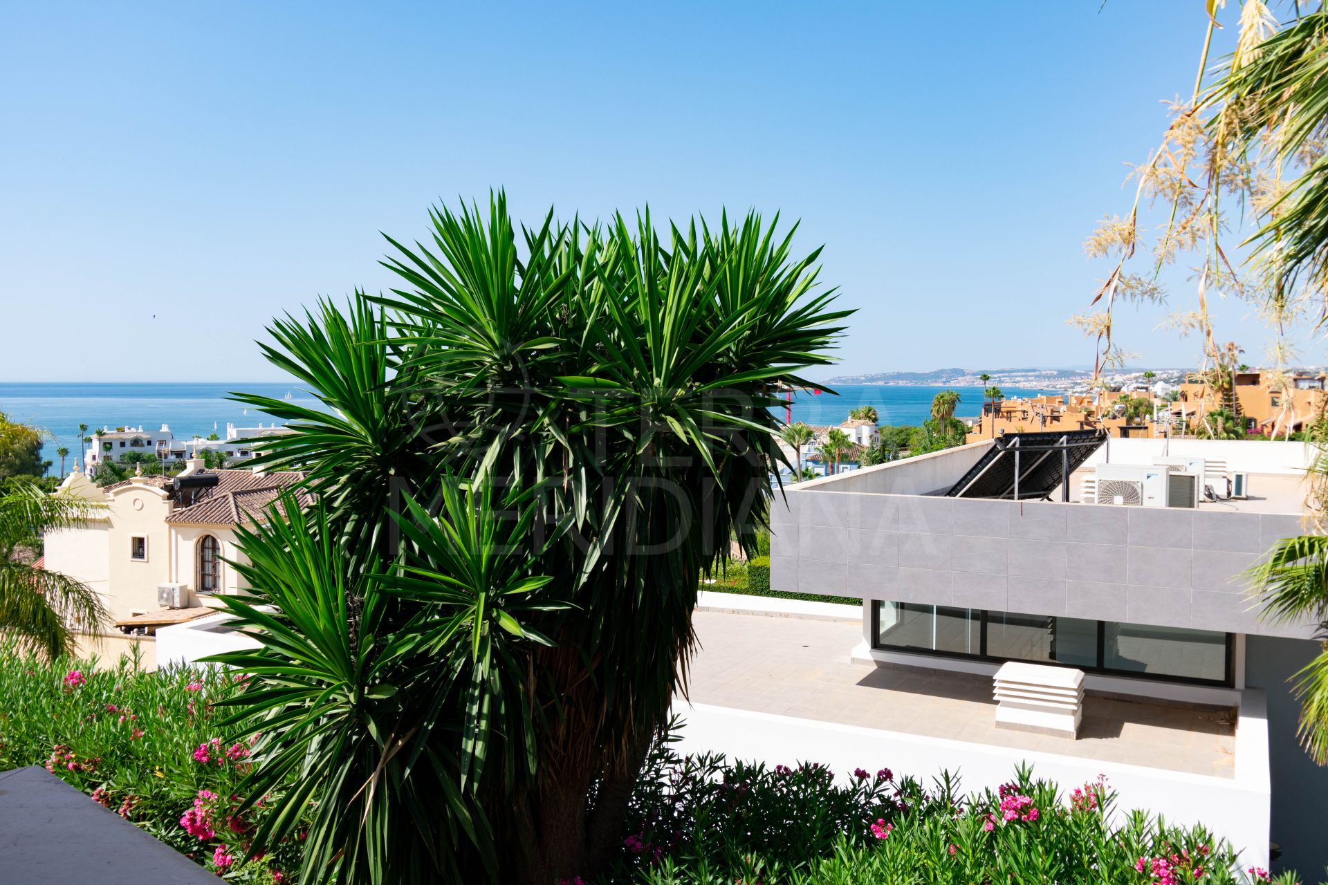 Villa in Seghers, Estepona