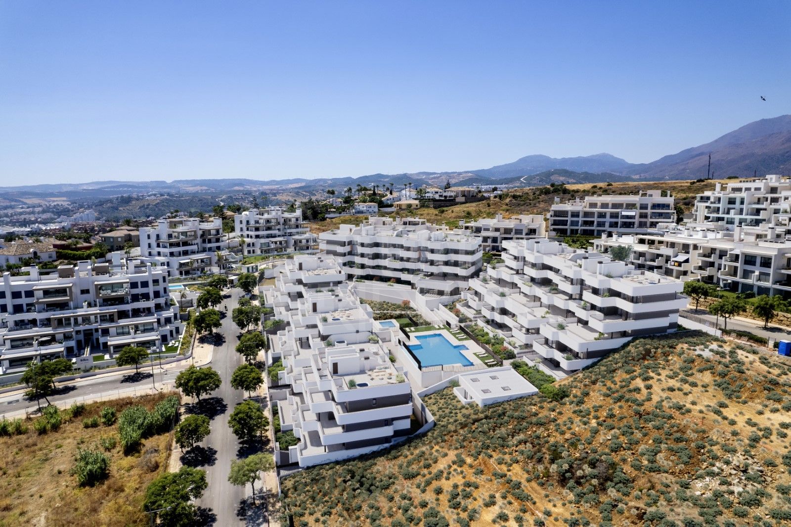 Duplex Penthouse in Las Mesas, Estepona