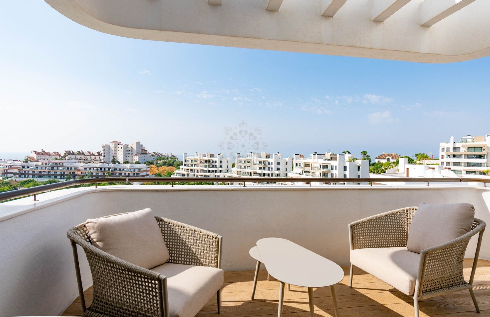 Duplex Penthouse in Las Mesas, Estepona