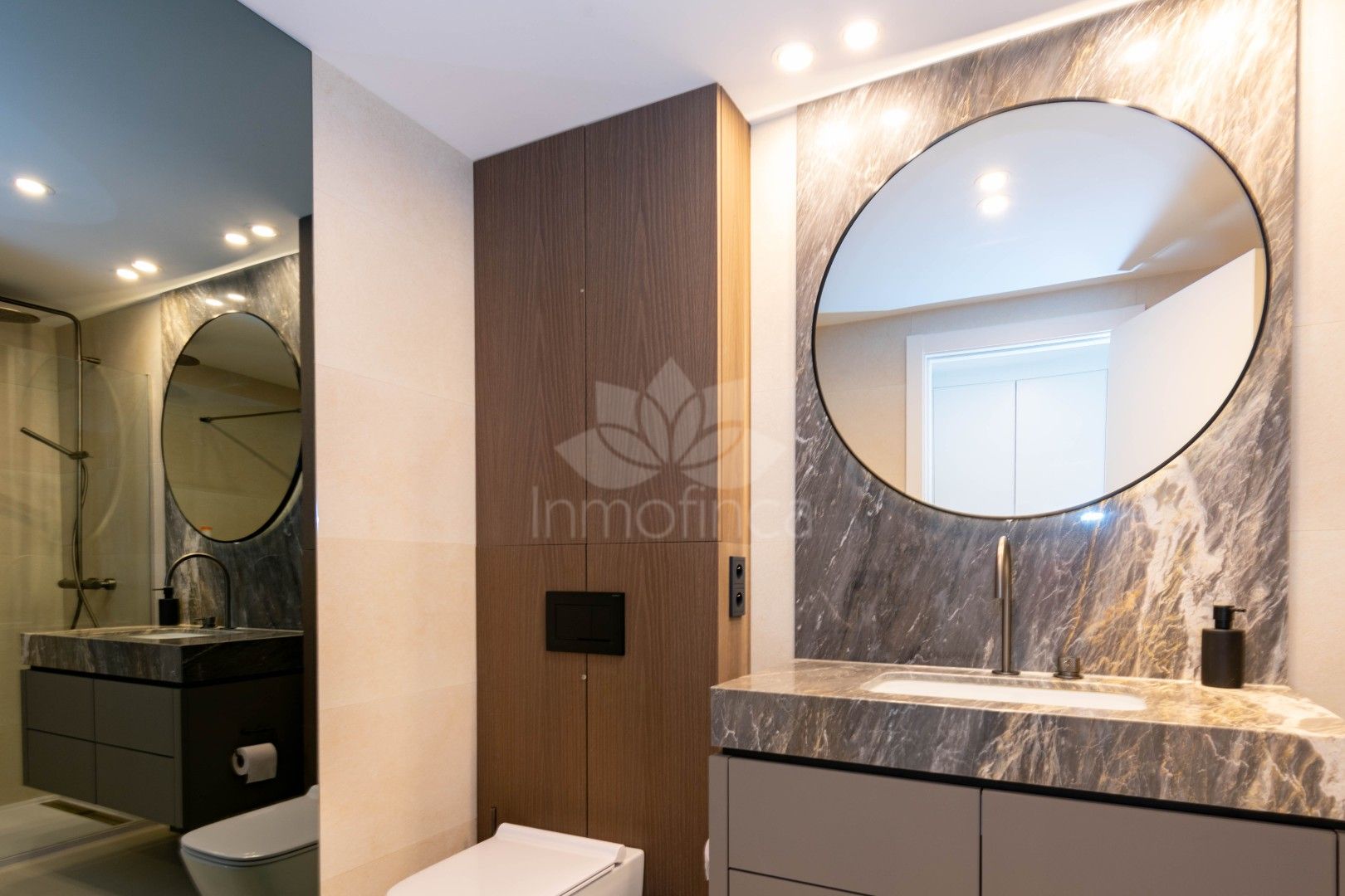 Duplex Penthouse in Las Mesas, Estepona