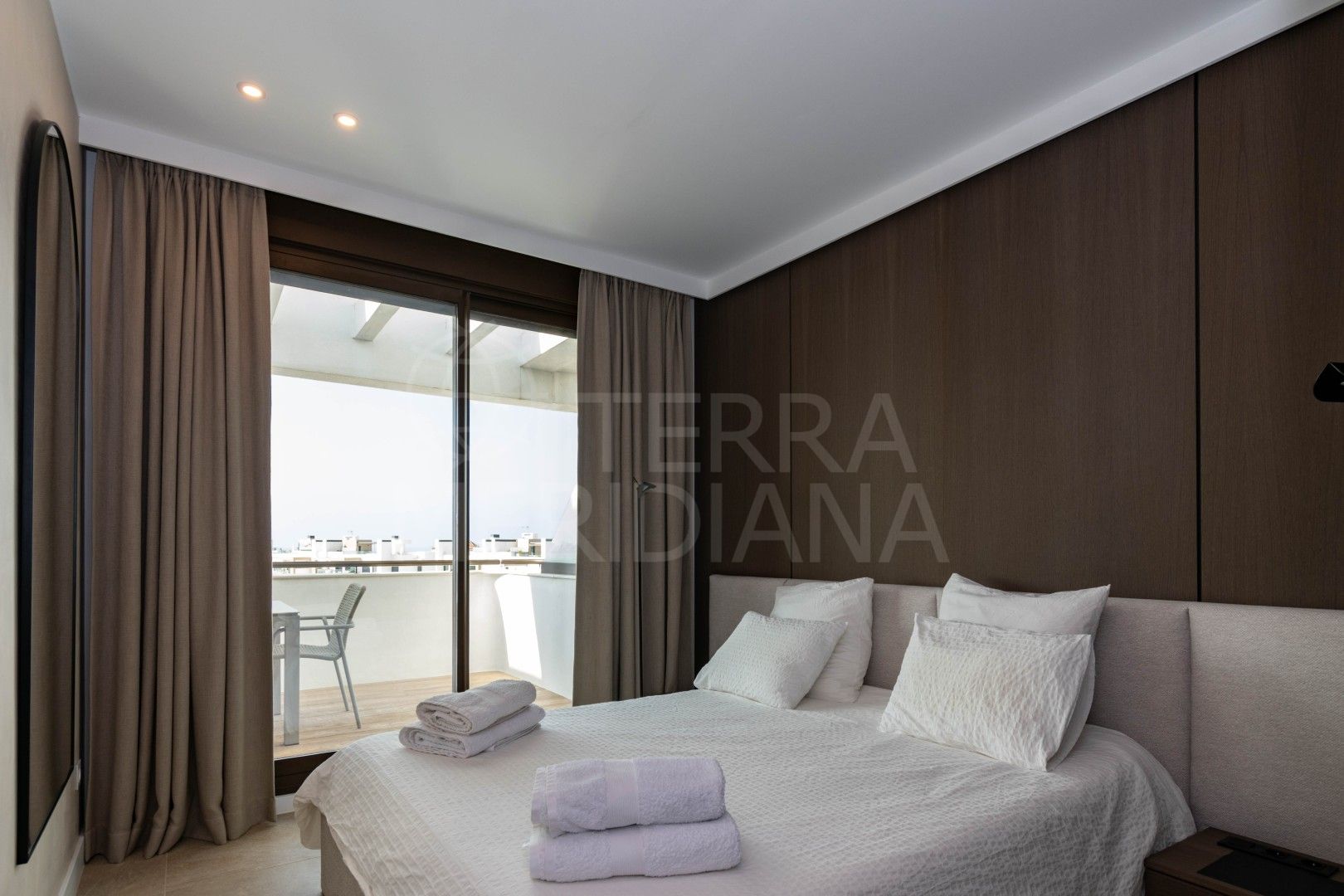 Duplex Penthouse in Las Mesas, Estepona