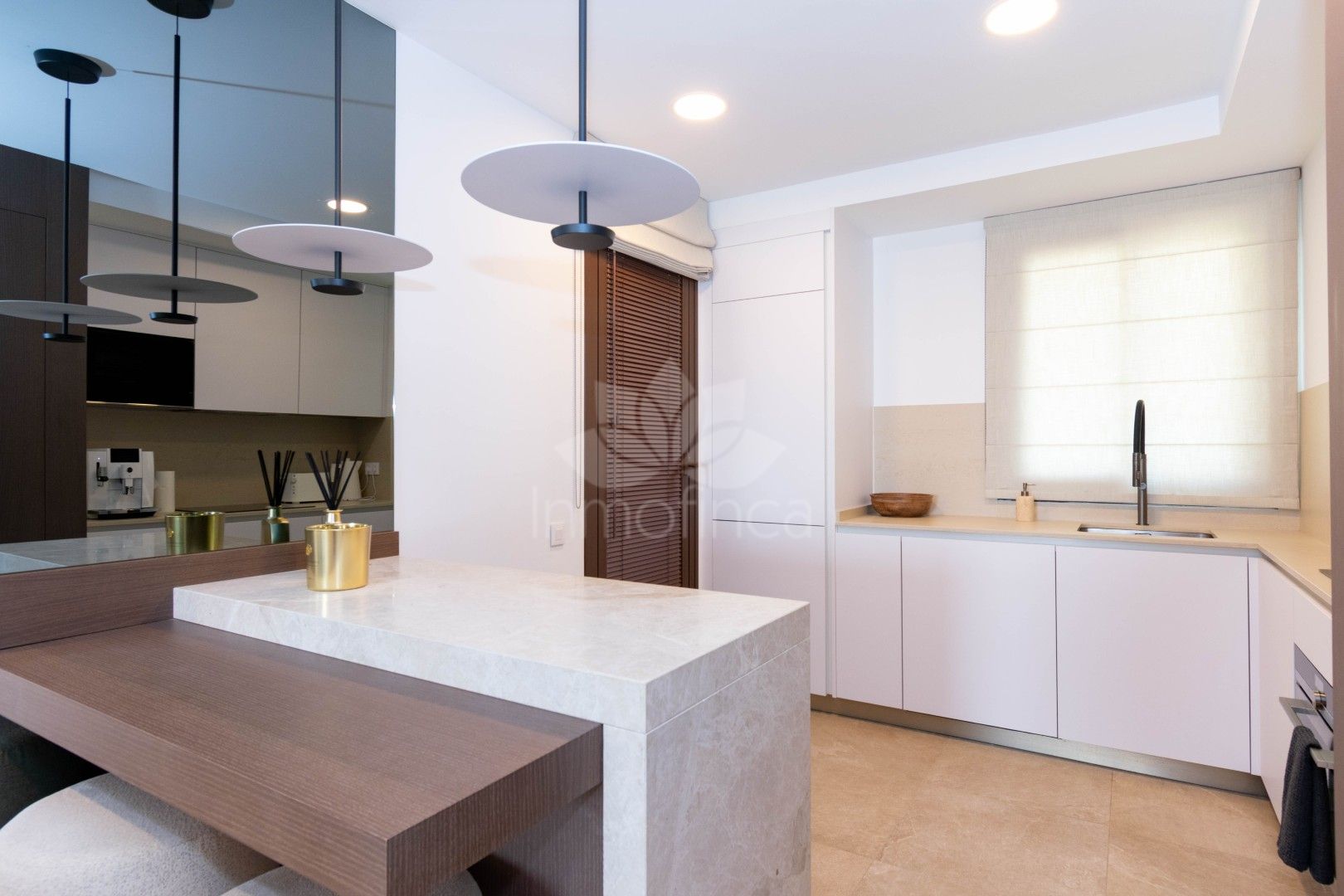 Duplex Penthouse in Las Mesas, Estepona