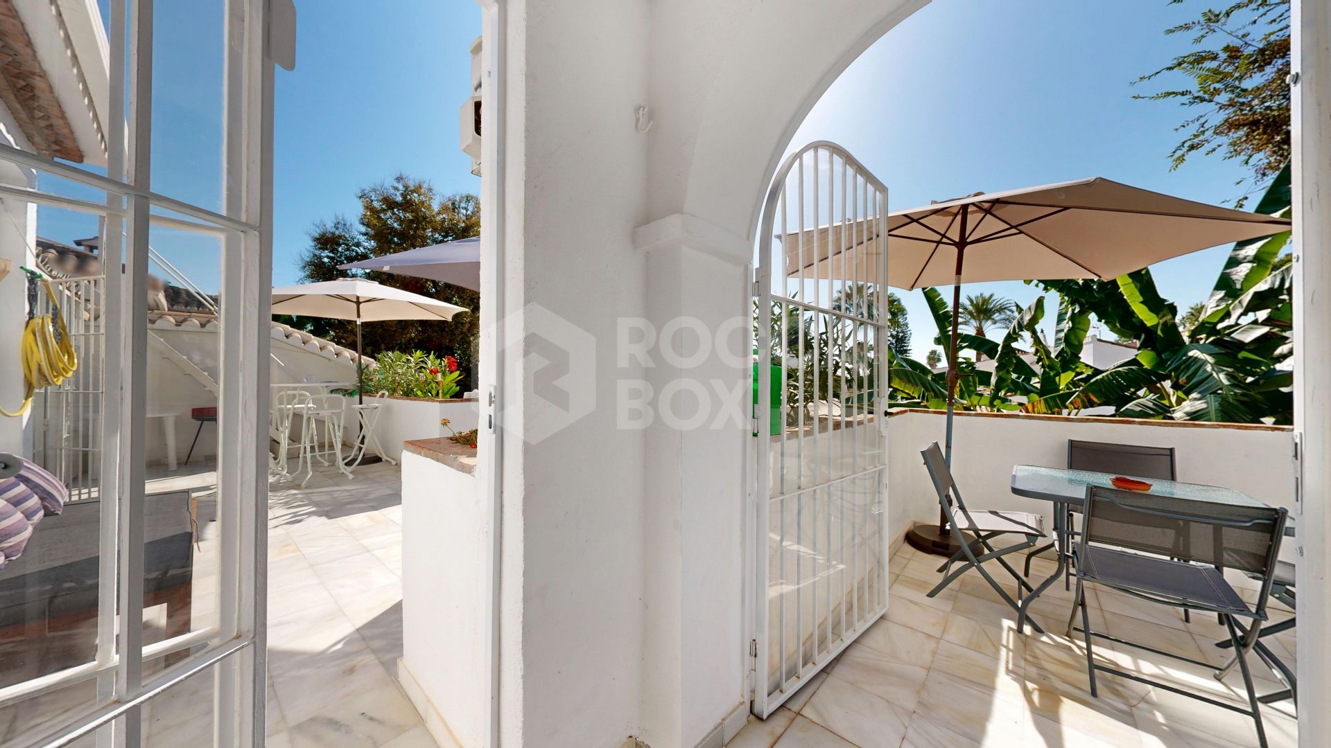 UNIQUE OPPORTUNITY: Exclusive Luxury Home for Sale in Río Verde Playa, Marbella’s Golden Mile