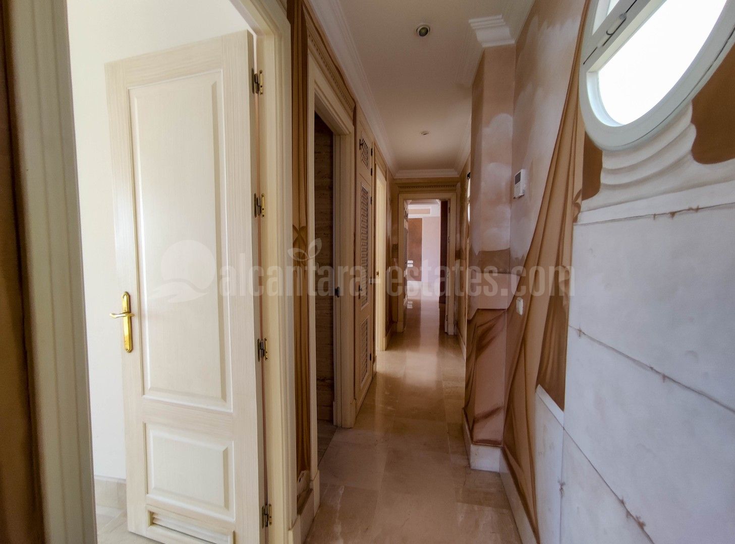 Penthouse in Lorcrimar, Marbella