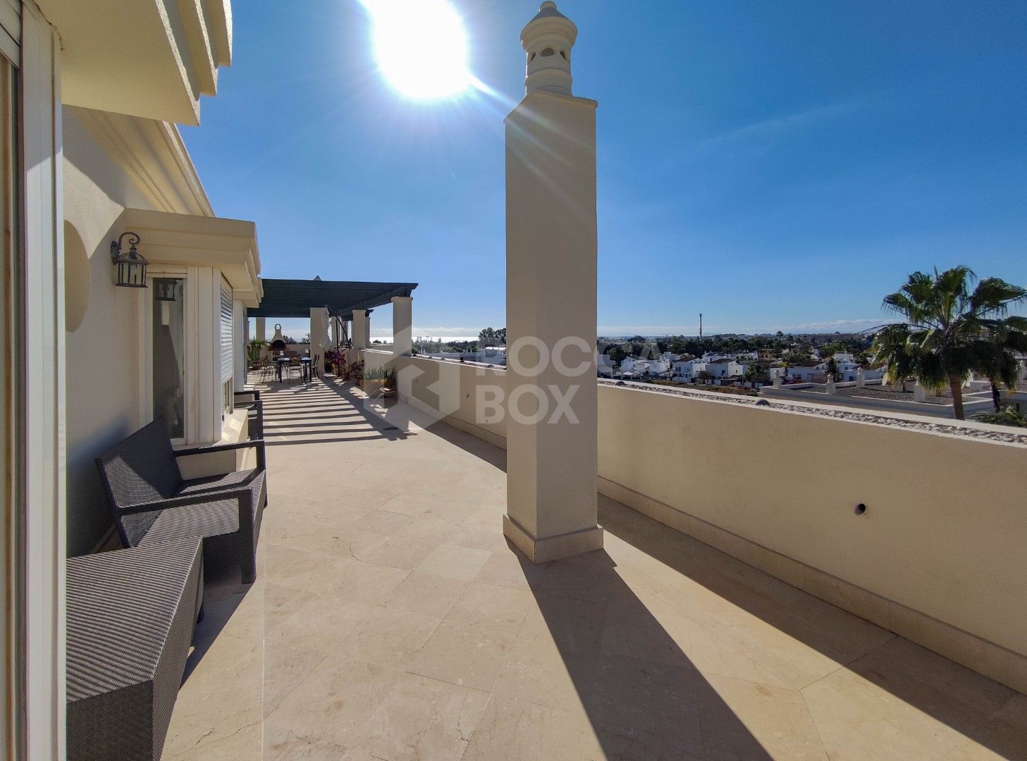 Stunning Penthouse in Nueva Andalucía and Puerto Banús: Exclusive Penthouse in Lorcrimar