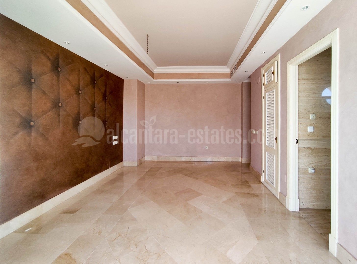 Penthouse in Lorcrimar, Marbella