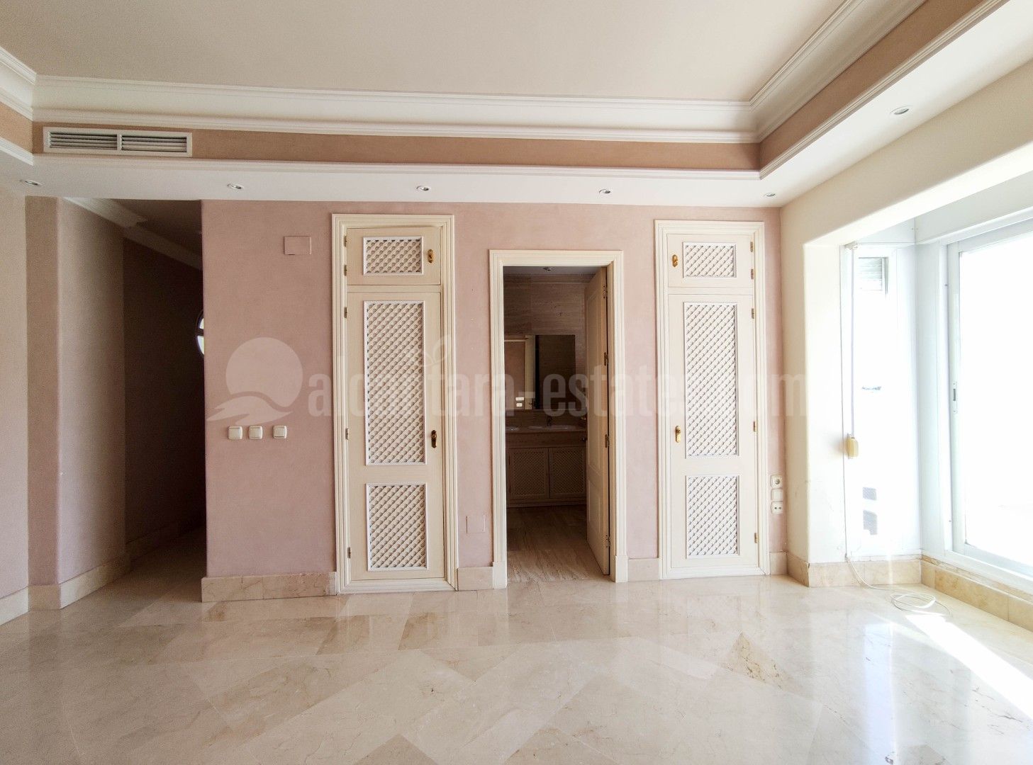 Penthouse in Lorcrimar, Marbella