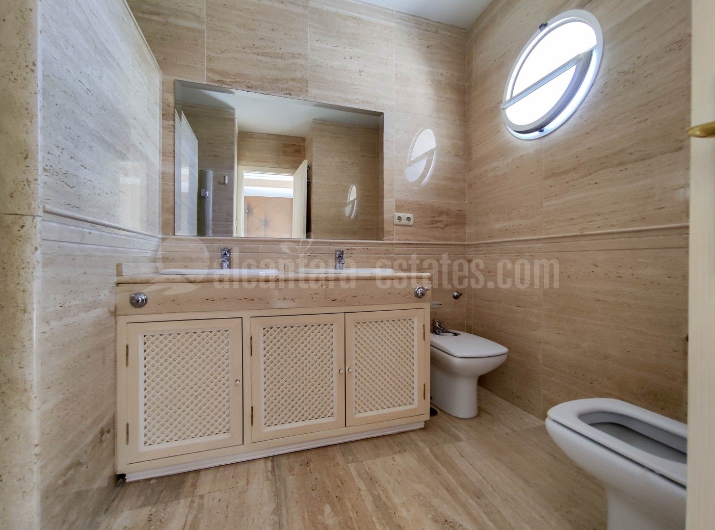 Penthouse in Lorcrimar, Marbella