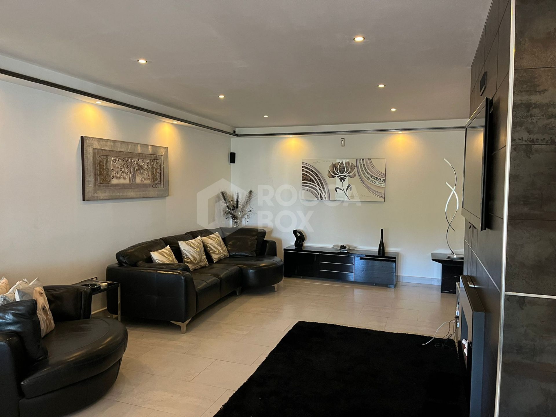 Country house with equestrian facilities in Alhaurín el Grande.
