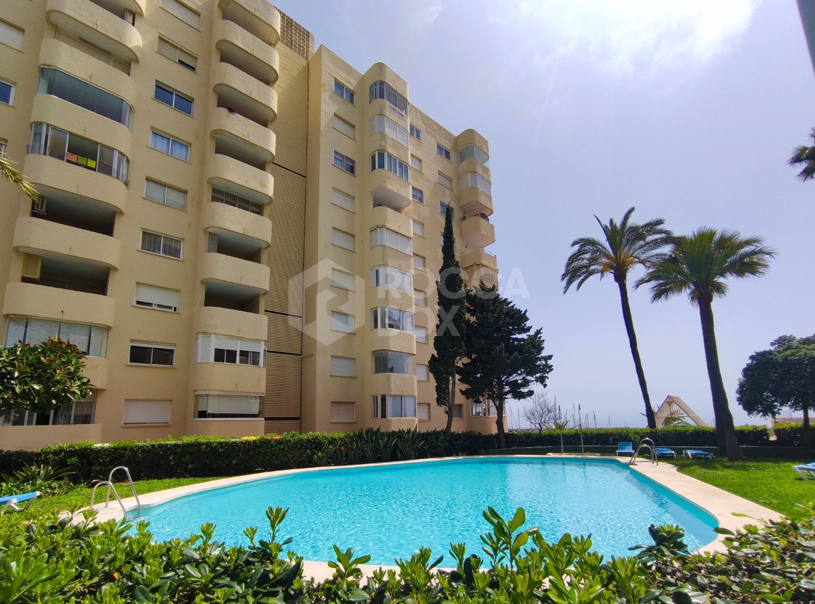 Spacious Renovated Apartment in Estepona Port