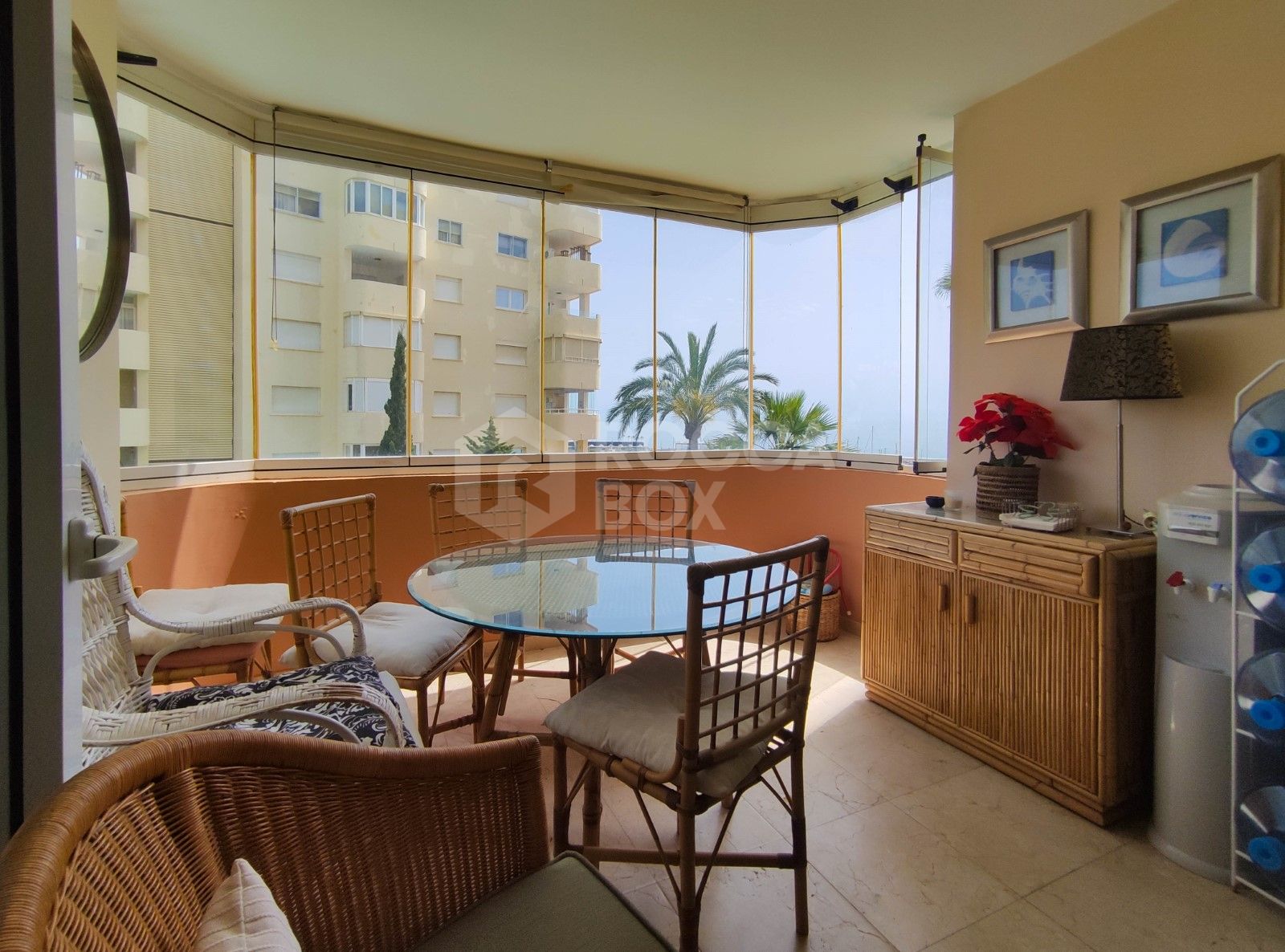 Spacious Renovated Apartment in Estepona Port