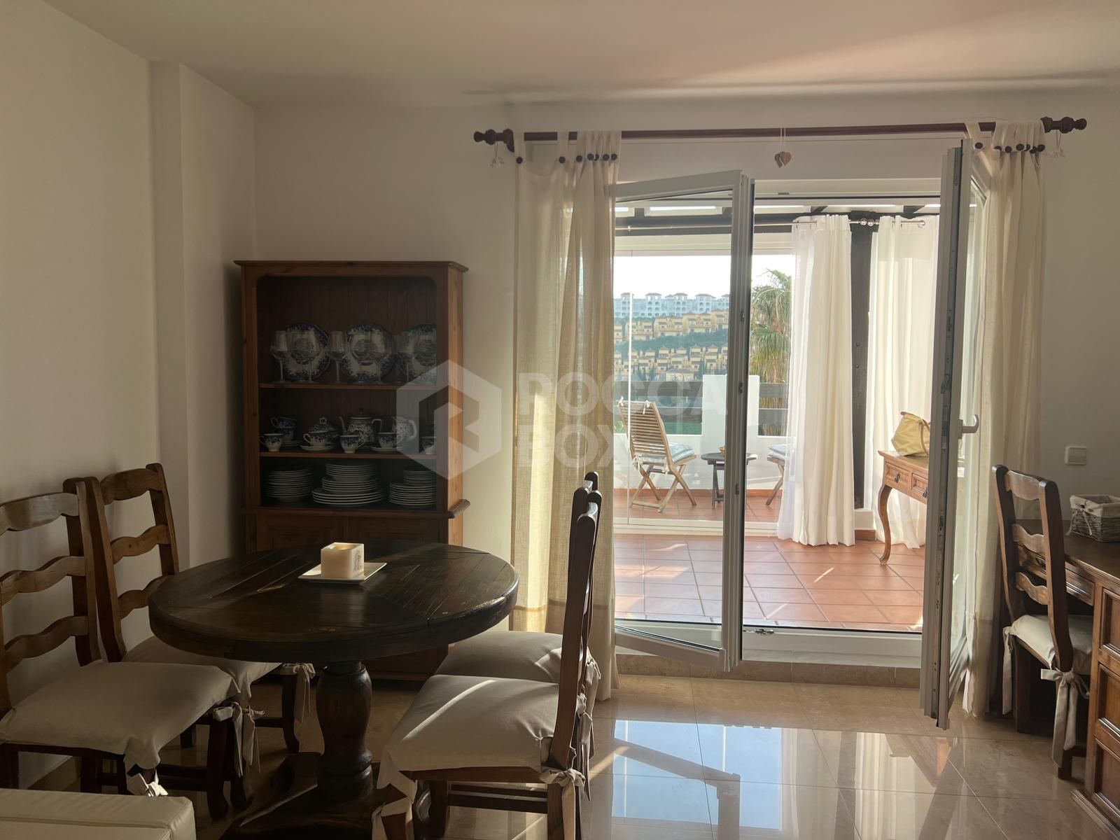Charming 1-Bedroom Apartment with Panoramic Sea and Countryside Views