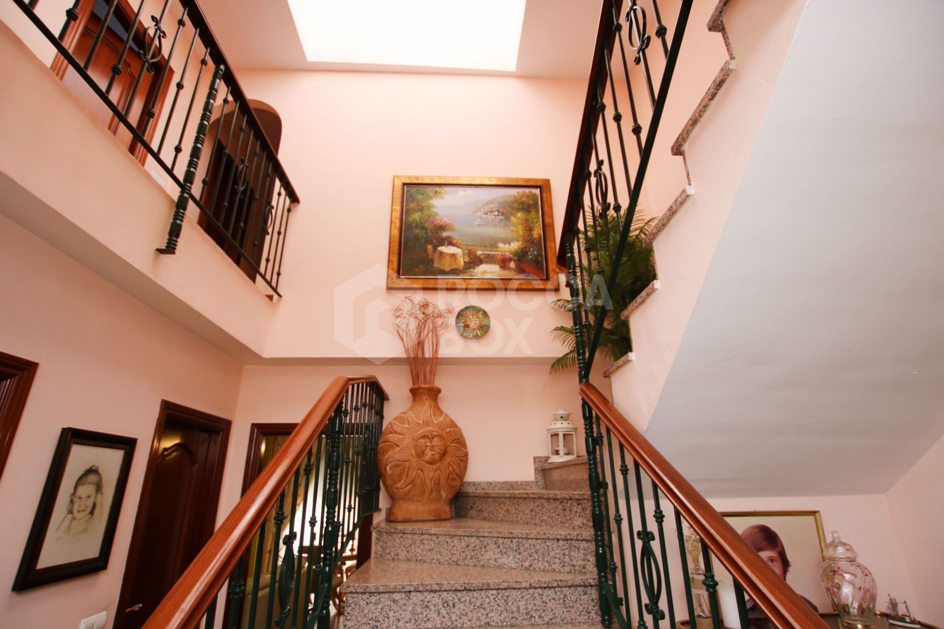 An impressive villa is for sale just a 5-minute drive from the beautiful Los Boliches beach, Mijas Costa.