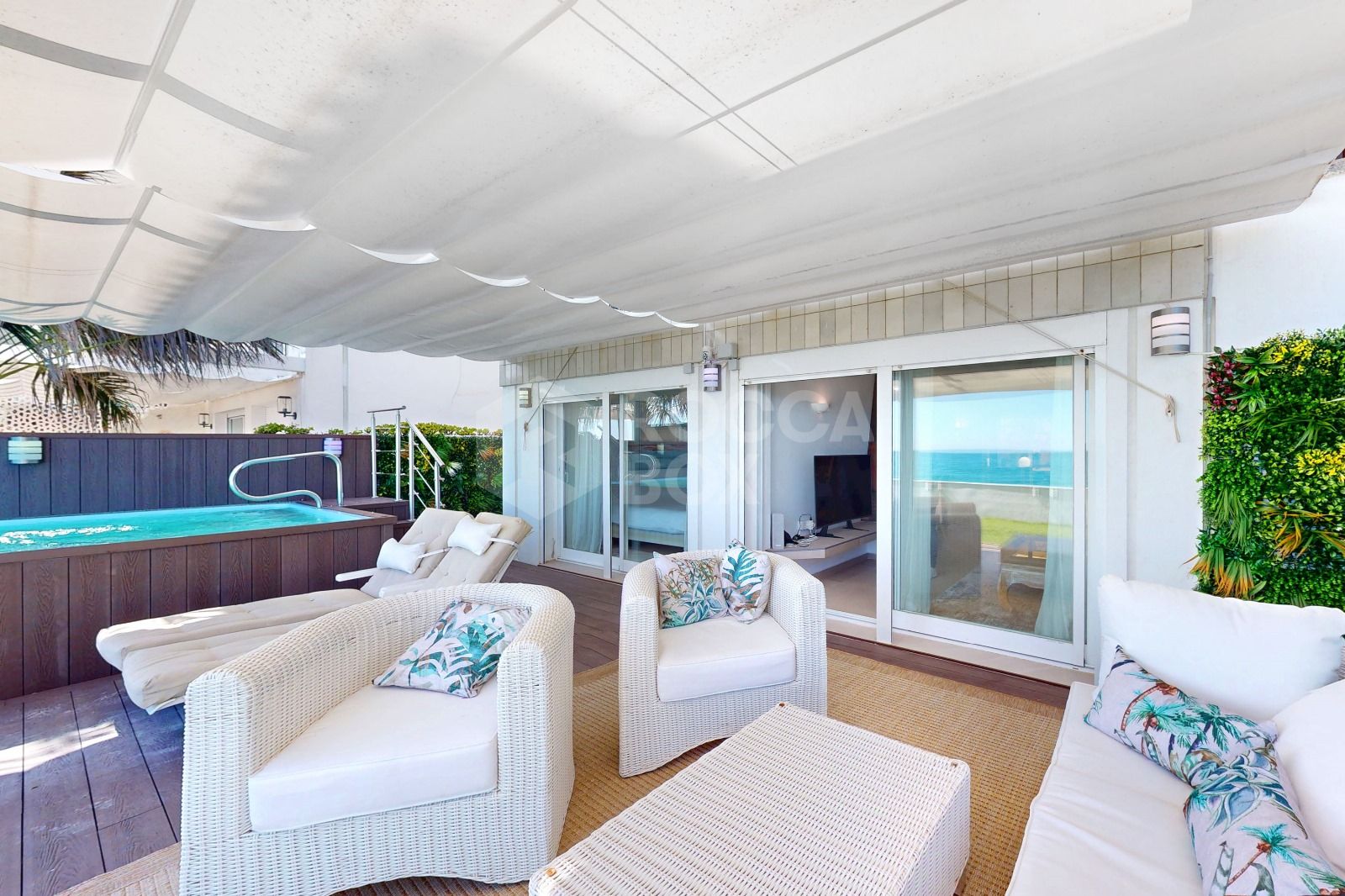 Exclusive frontline beach duplex with private pool and smart home concept