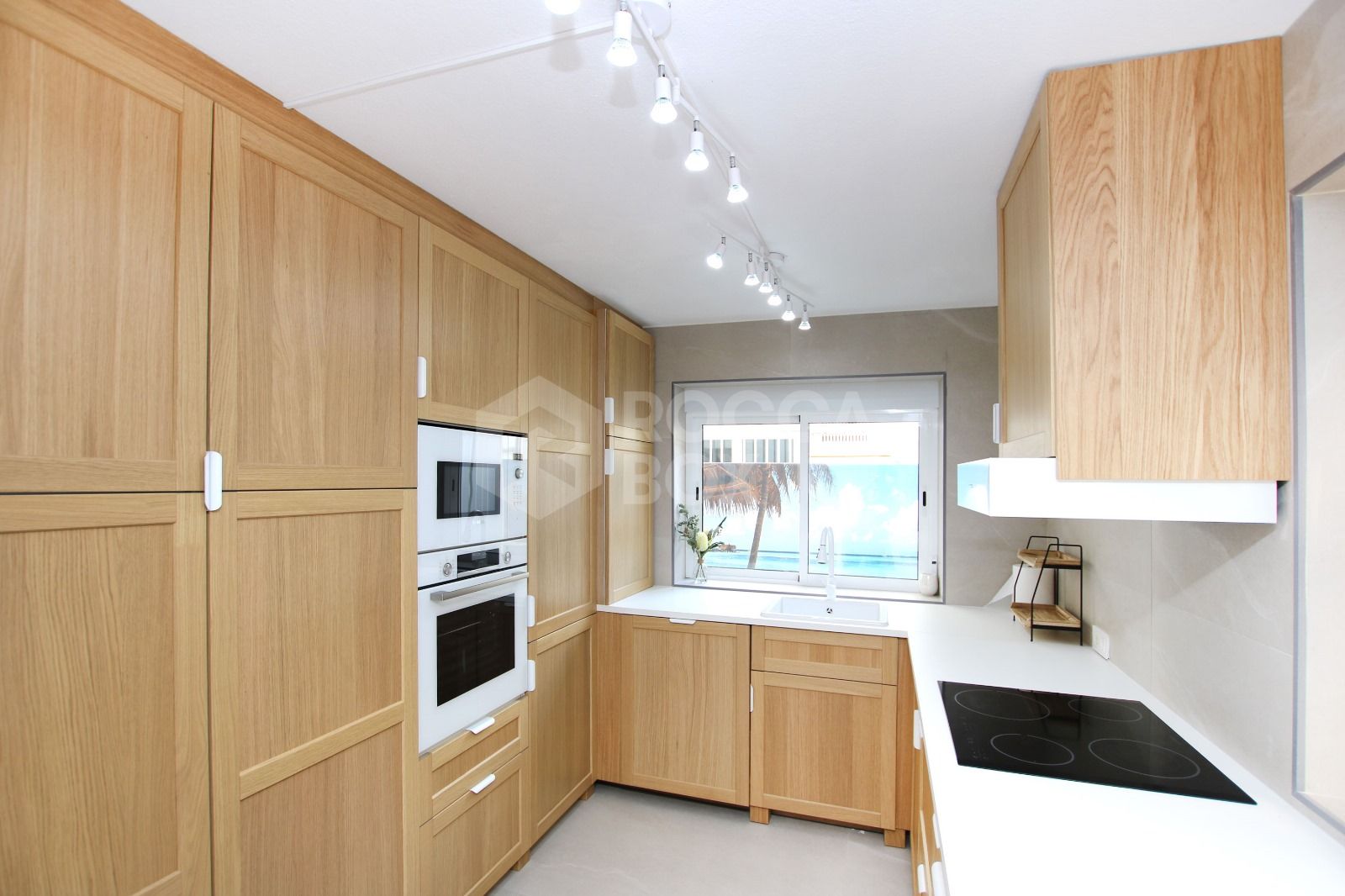 Exclusive frontline beach duplex with private pool and smart home concept