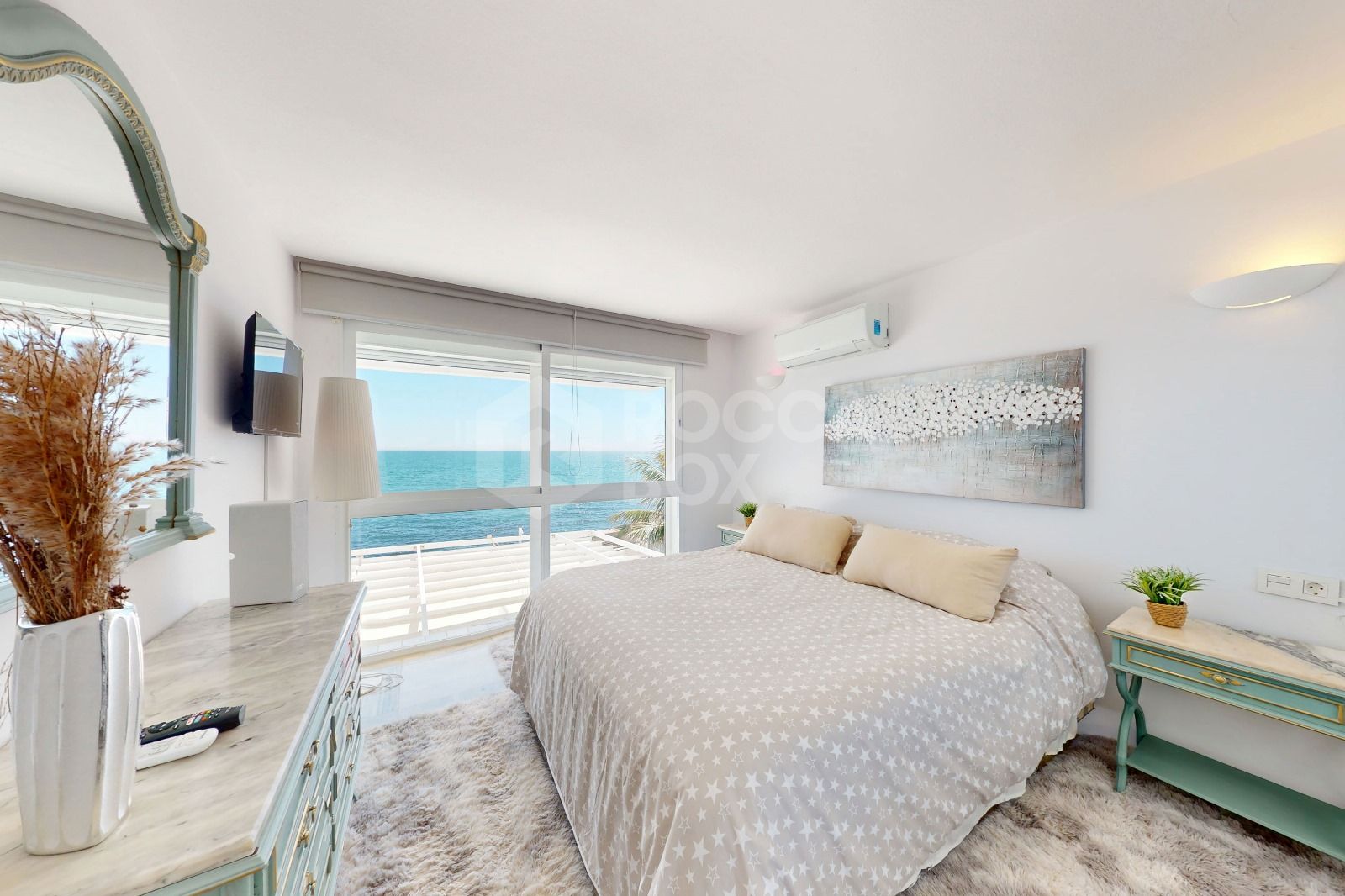 Exclusive frontline beach duplex with private pool and smart home concept