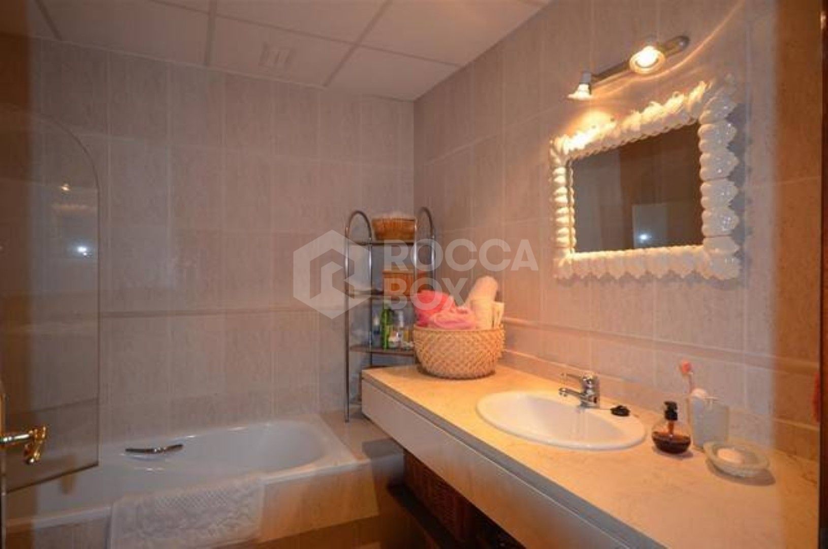 Magnificent 3-bedroom duplex apartment near by Duquesa