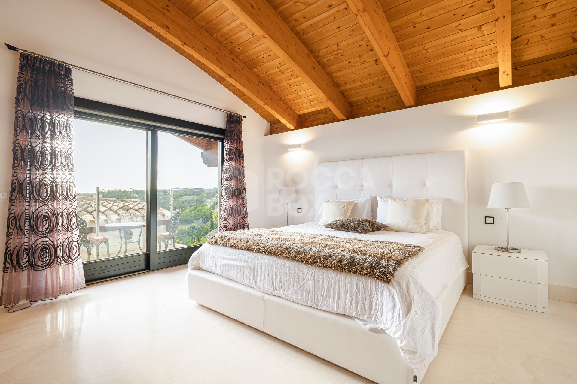 Luxury Villa in Los Flamingos, Benahavis – Exclusive 8-Bedroom Residence with Sea Views